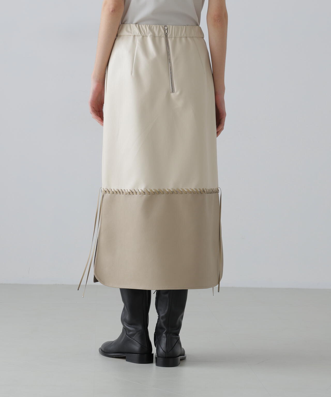 レースアップフェイクレザースカート | ADORE（アドーア） ｜【公式