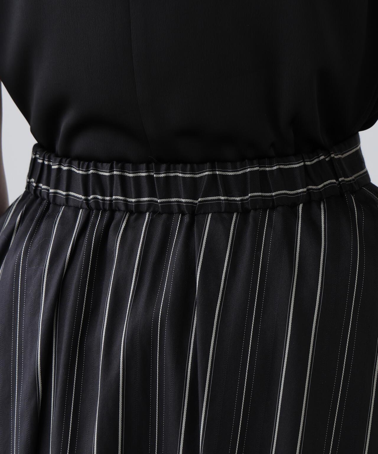 マルチストライプジャガードスカート