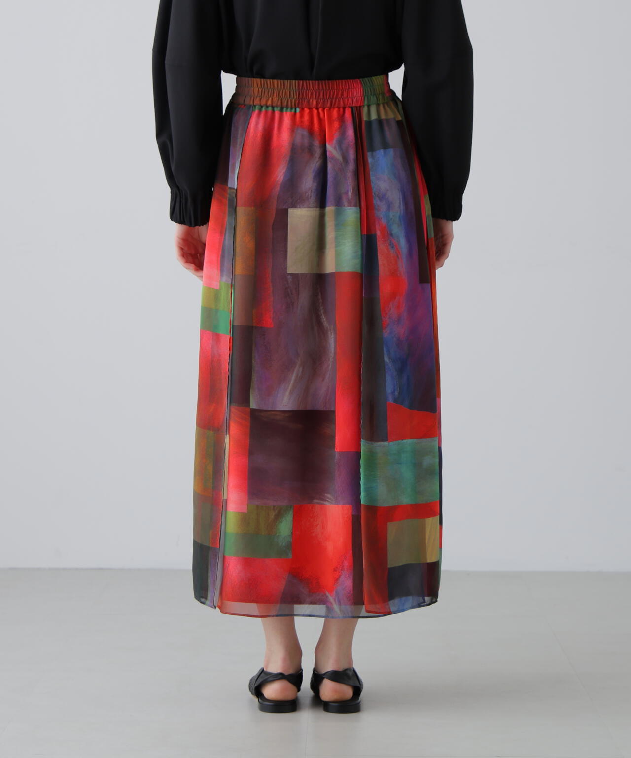 アブストラクトブロッキングプリントスカート