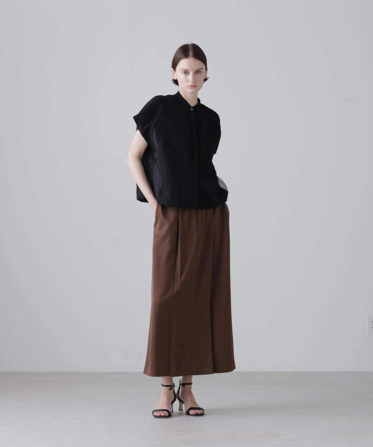 クリアサテンスカート