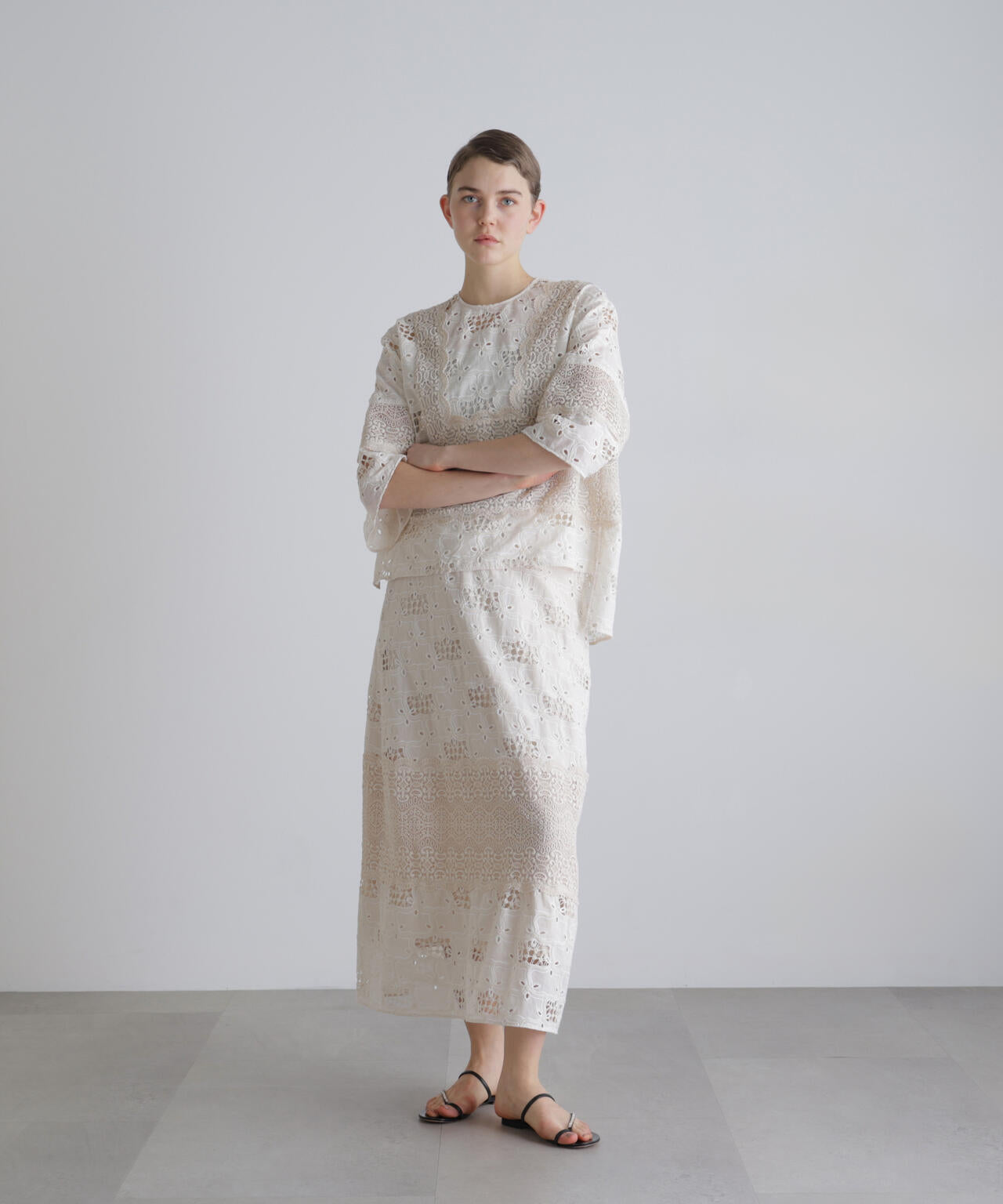 ラティスエンブロイダリースカート | ADORE（アドーア） ｜【公式