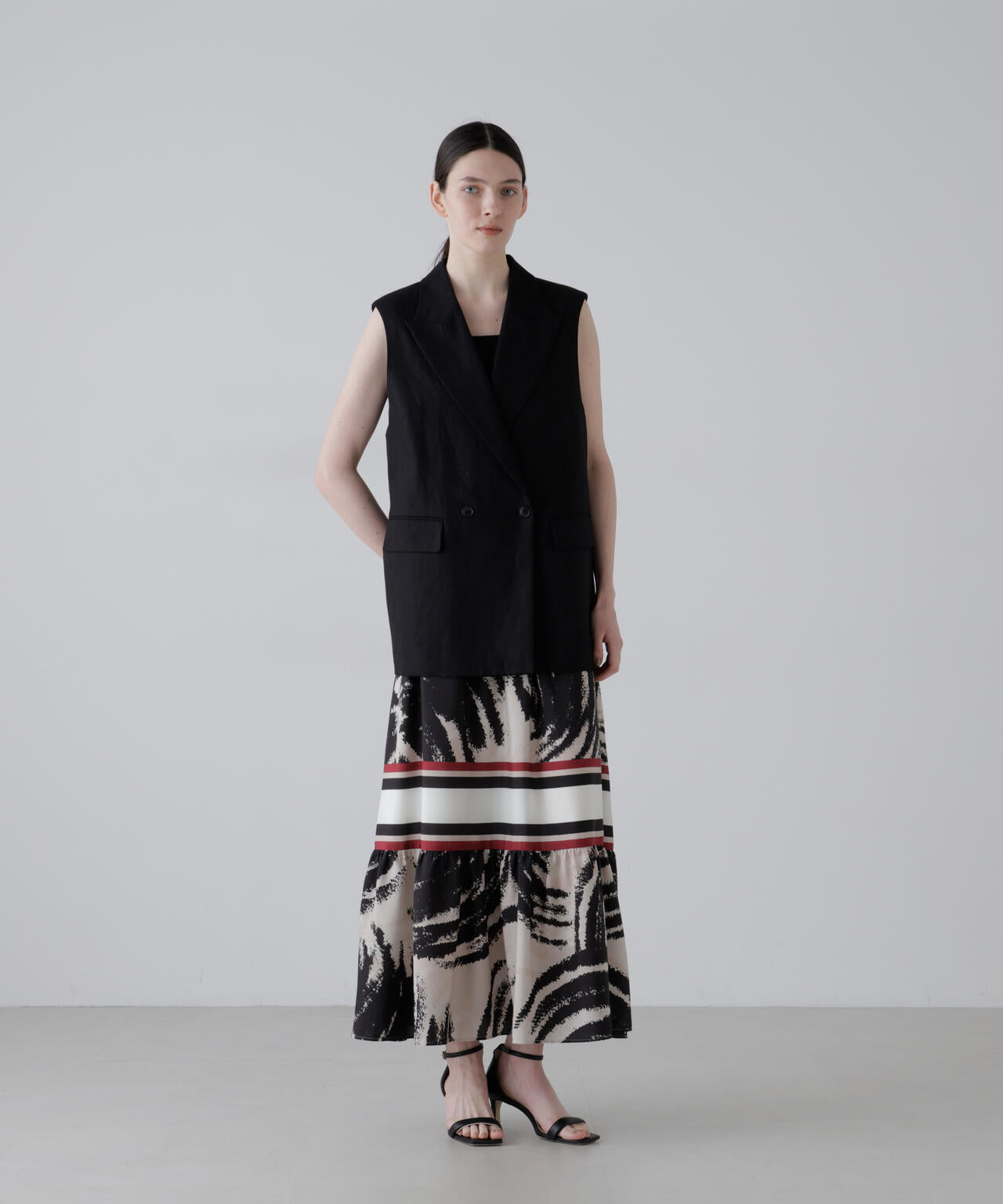 176cm B:80 W:60 H:88 着用サイズ：38