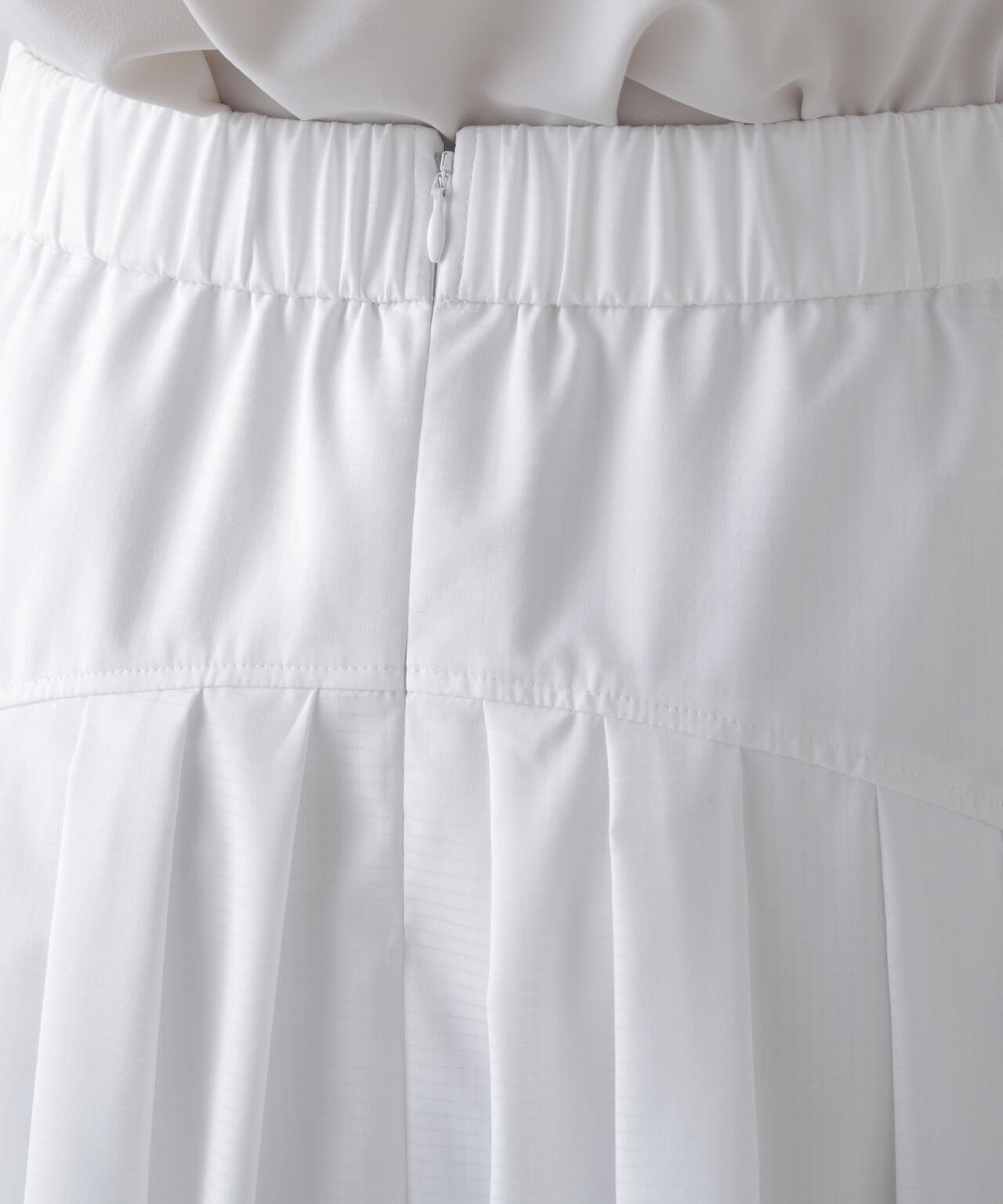 176cm B:80 W:60 H:88 着用サイズ：38