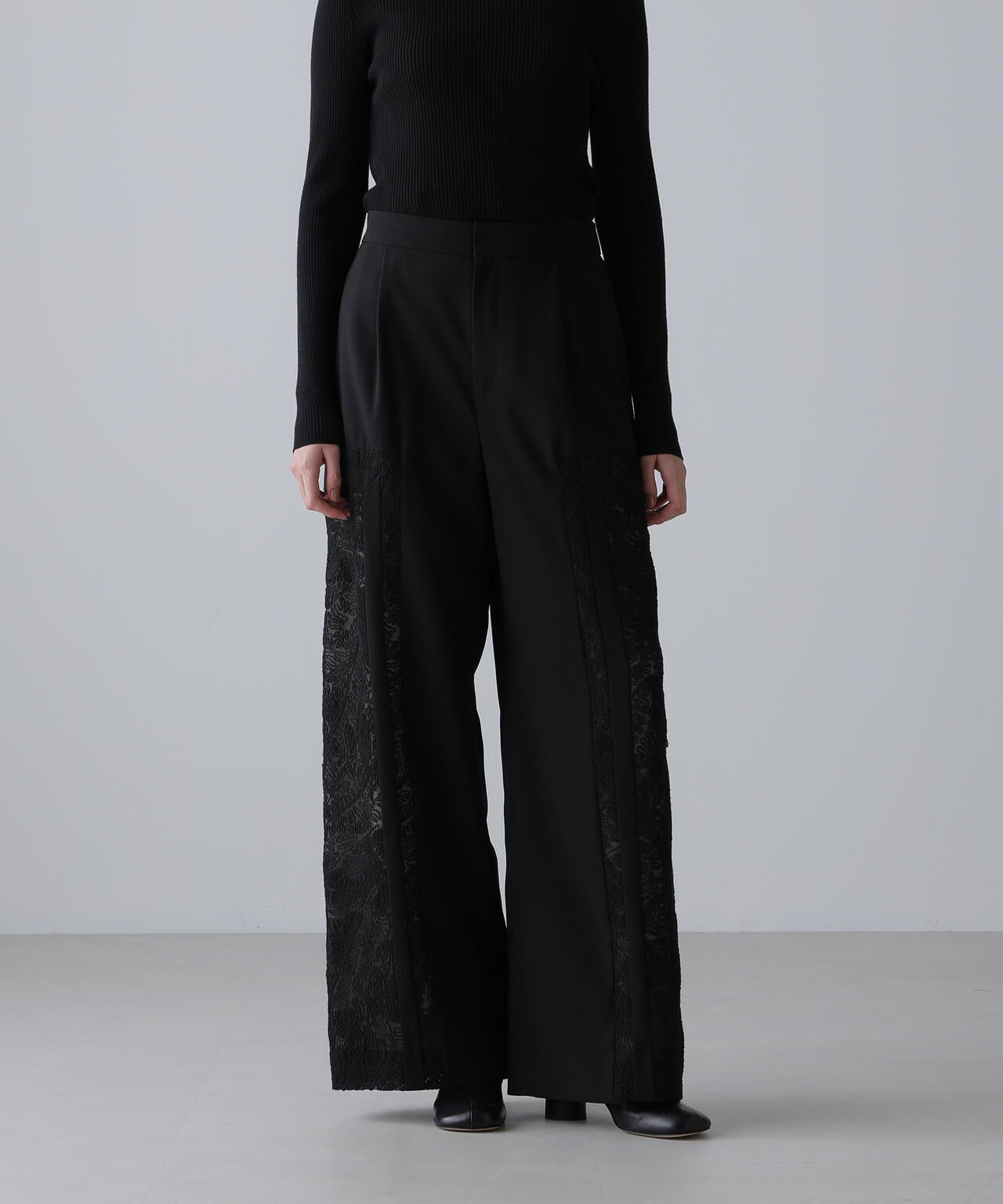 コードエンブロイダリーパンツ | ADORE（アドーア） ｜【公式】通販mix