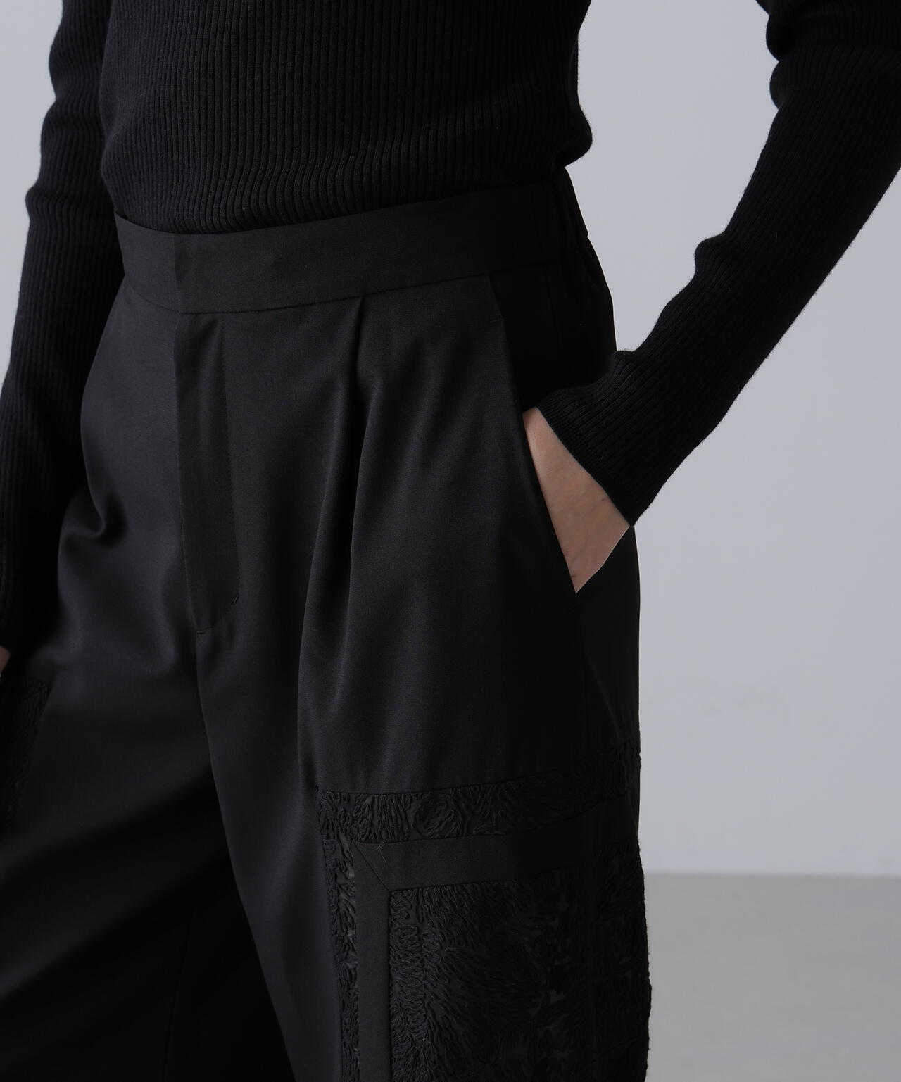 コードエンブロイダリーパンツ | ADORE（アドーア） ｜【公式】通販mix