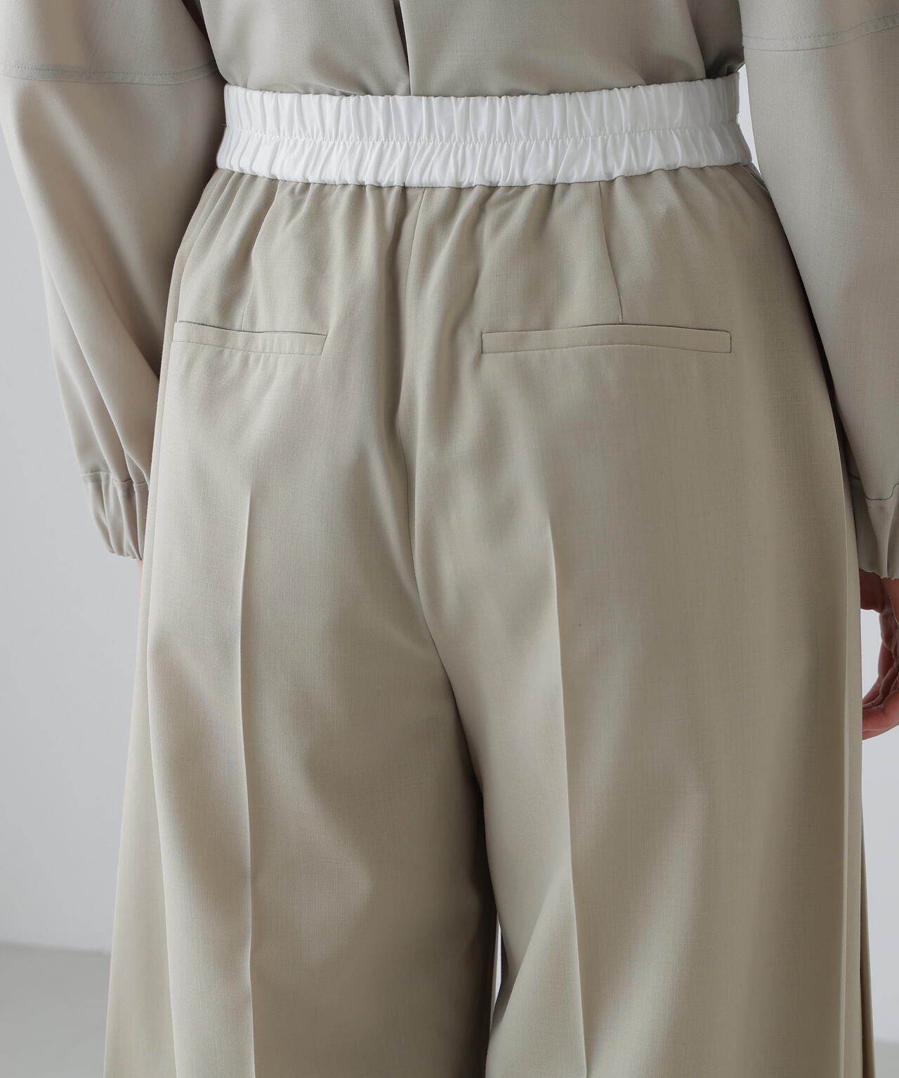 イージートロピカルパンツ