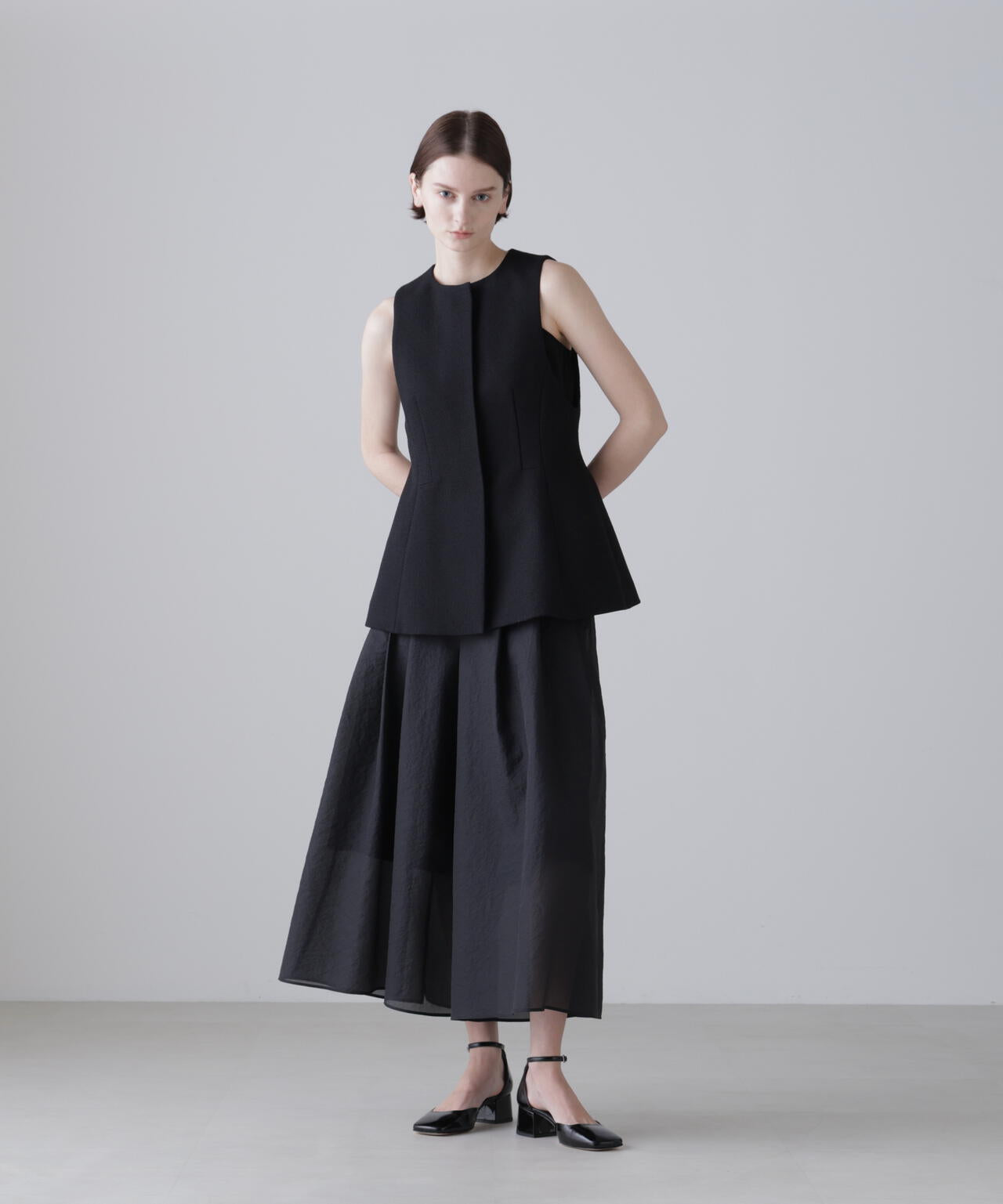 シルキーオーガンザパンツ