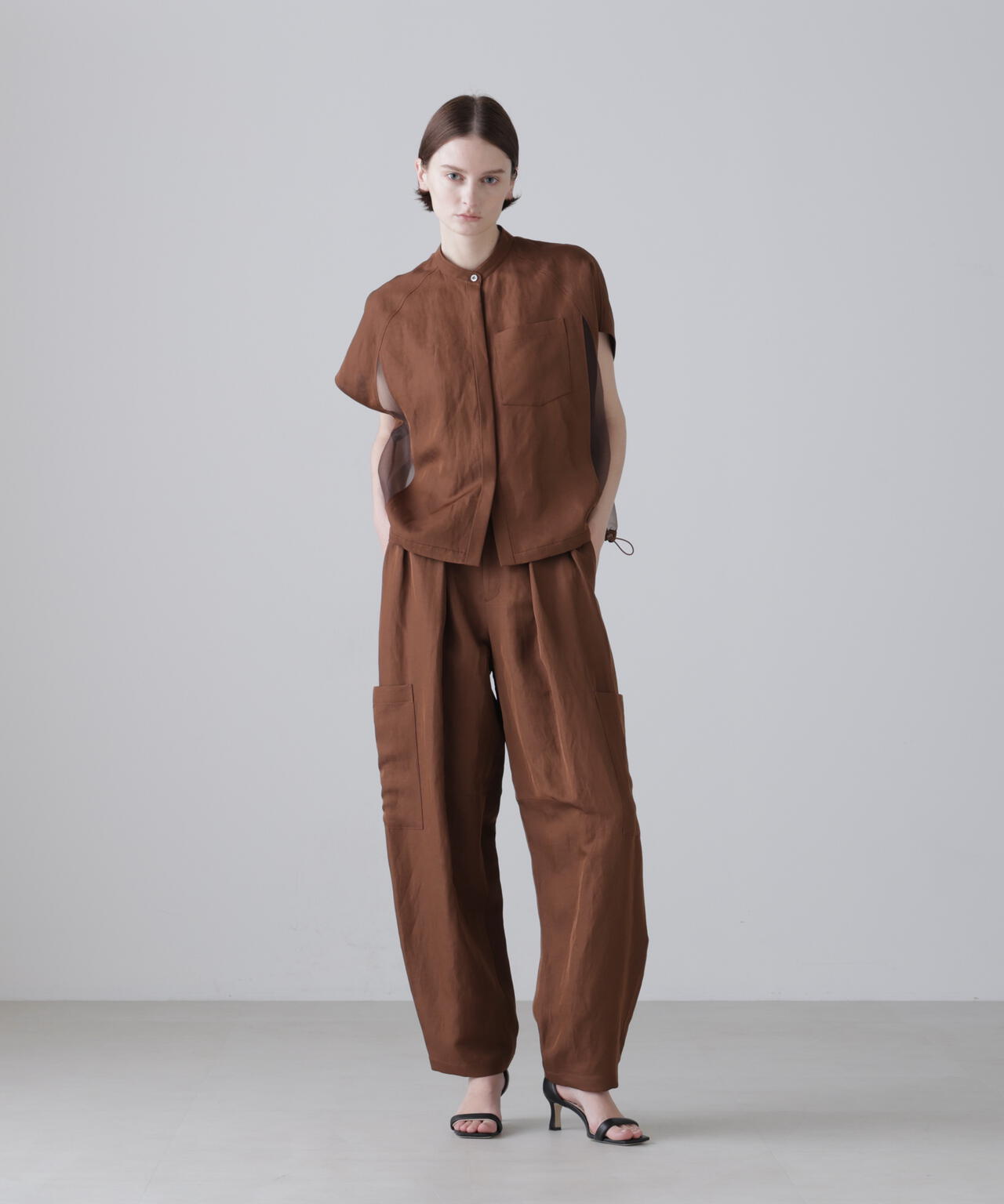 シルキープレーンクロスパンツ