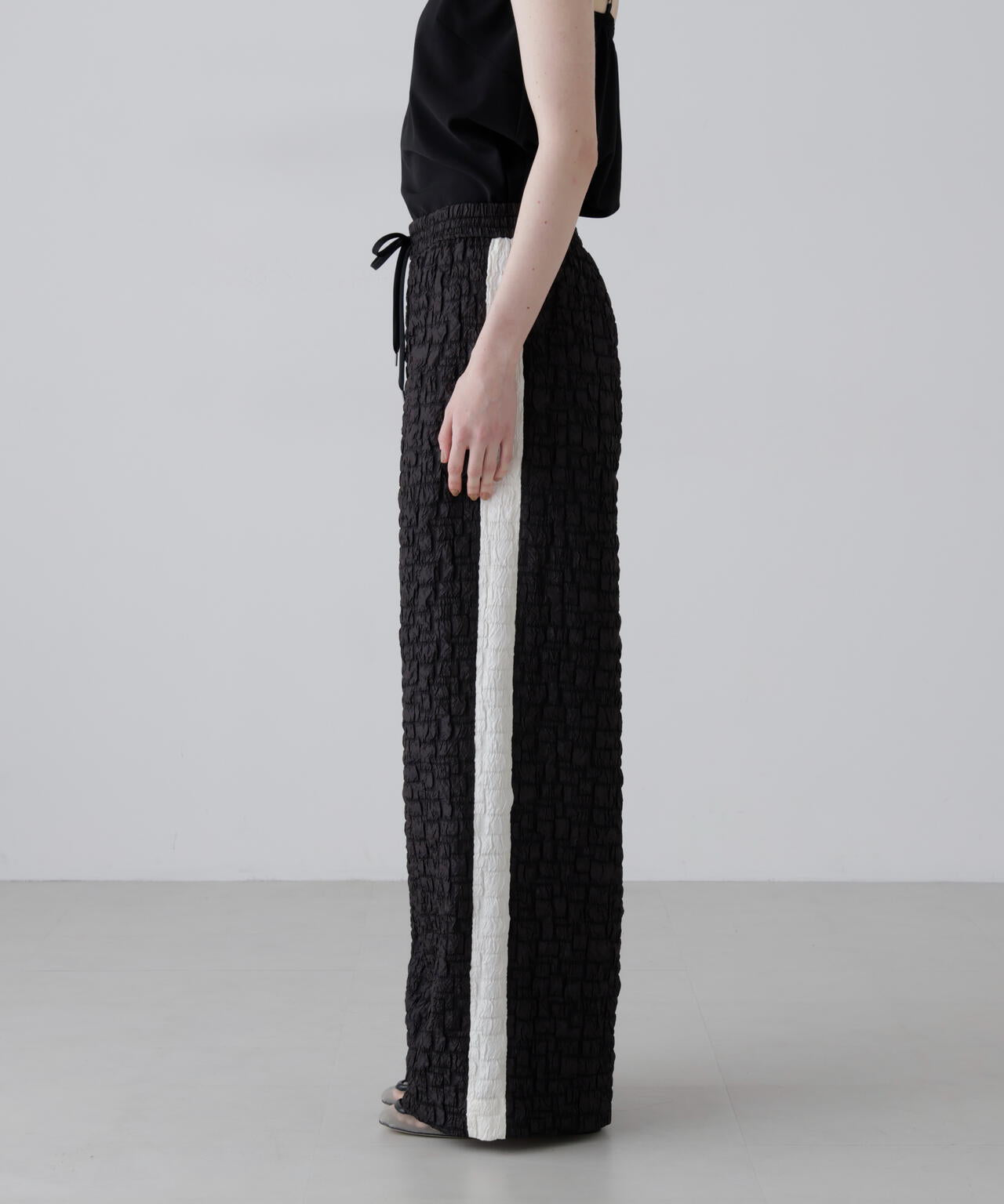 176cm B:80 W:60 H:88 着用サイズ：38