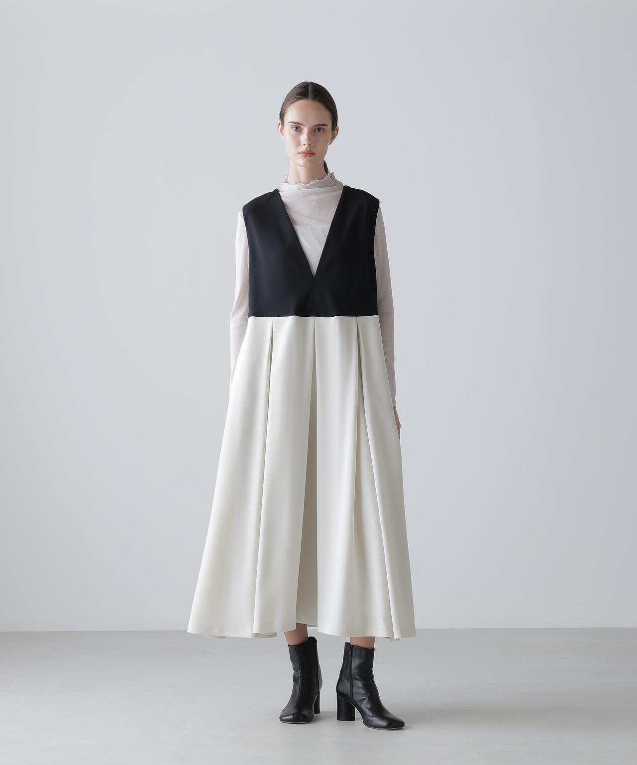 トリプルツイストワンピース