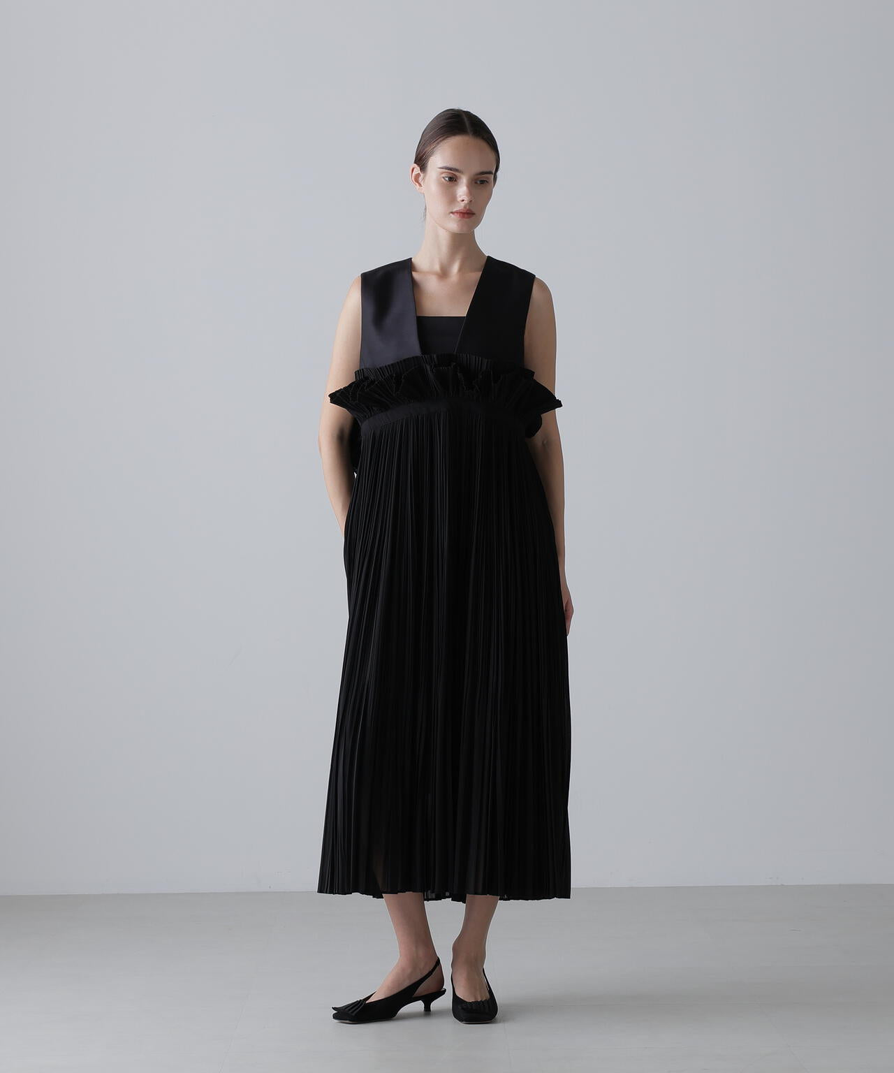 ＜BLACK LABEL＞ハイツイストクレープワンピース