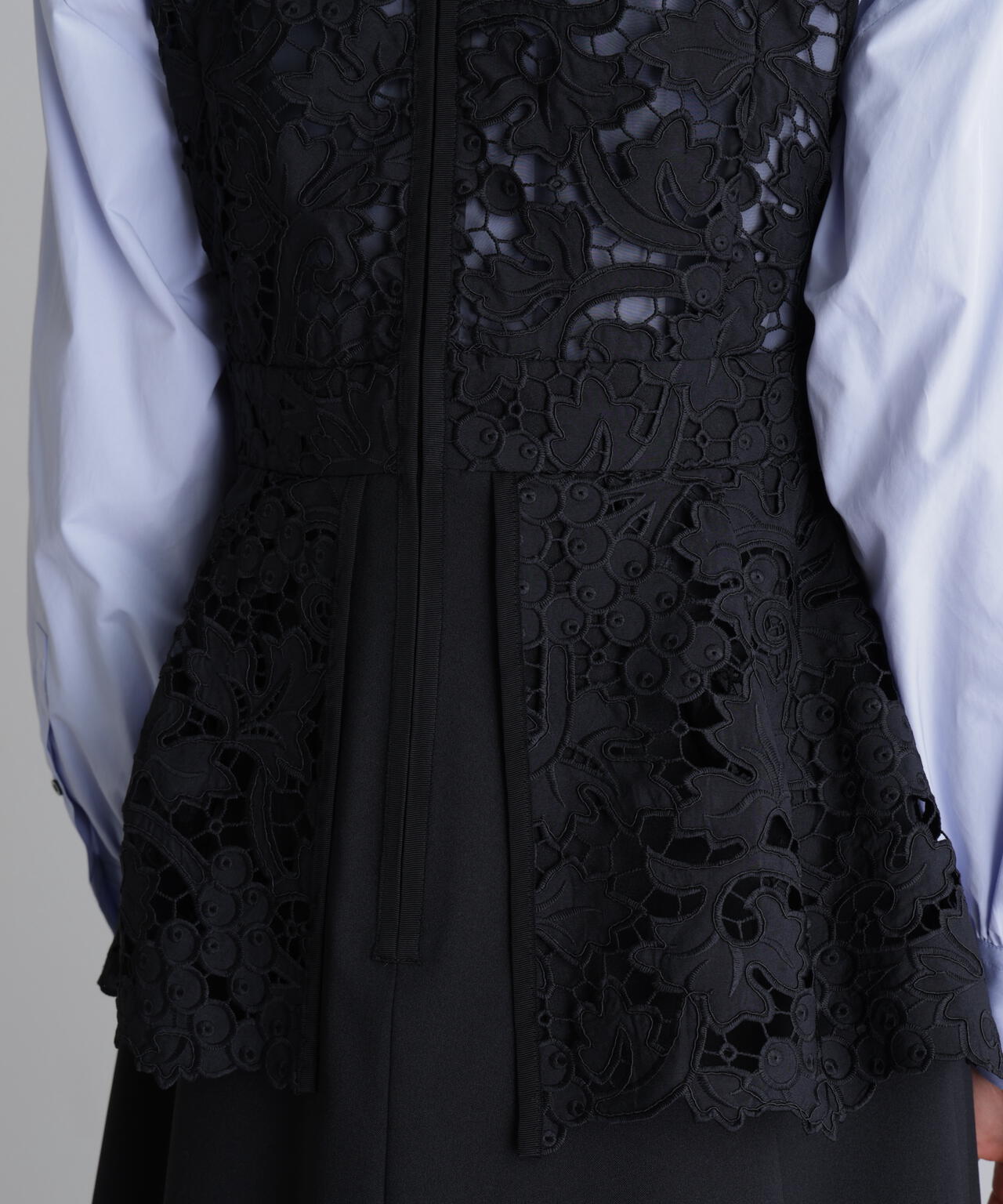 ベリーレースワンピース