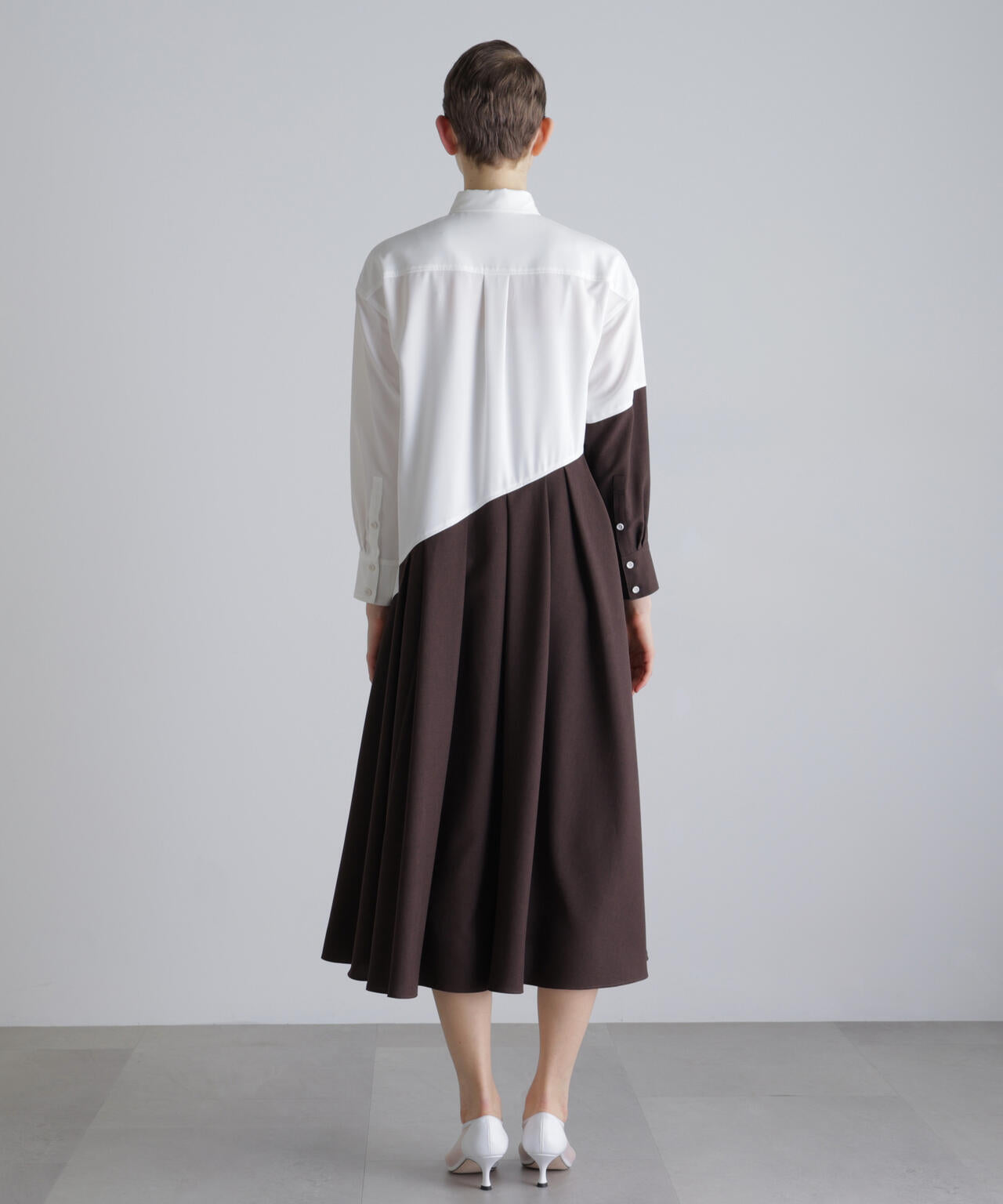 ファンクショナルプレーンクロスワンピース