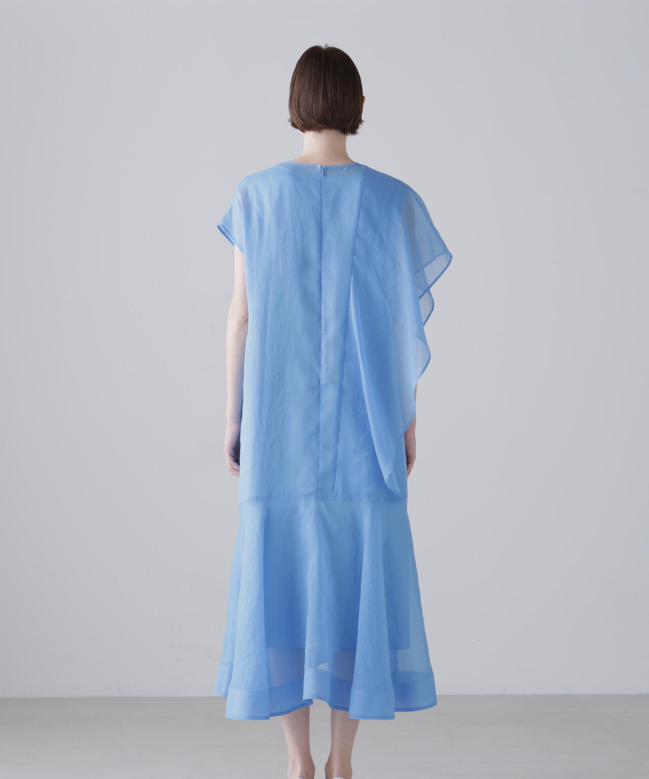 身長177ｃｍ　Ｂ79　Ｗ62　Ｈ88 着用サイズ：38