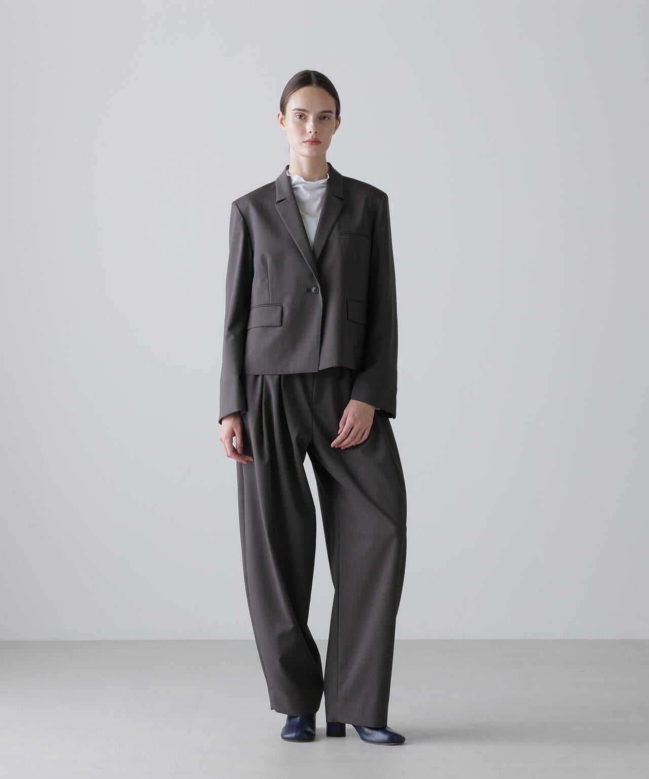 ADOREジィップアップジャケット マニッシュクロスジャケット | ADORE（アドーア） ｜【公式】通販mix