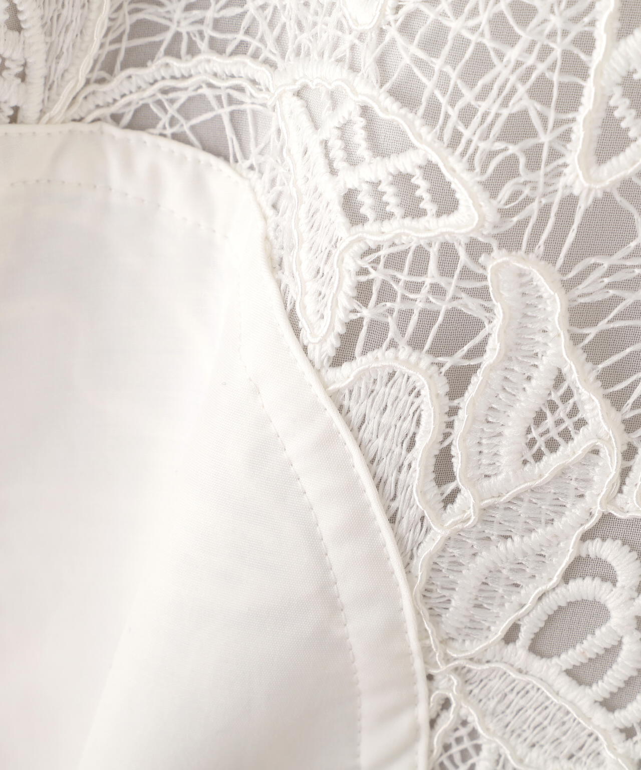 ナイロンダンプ×レースブルゾン | ADORE（アドーア） ｜【公式