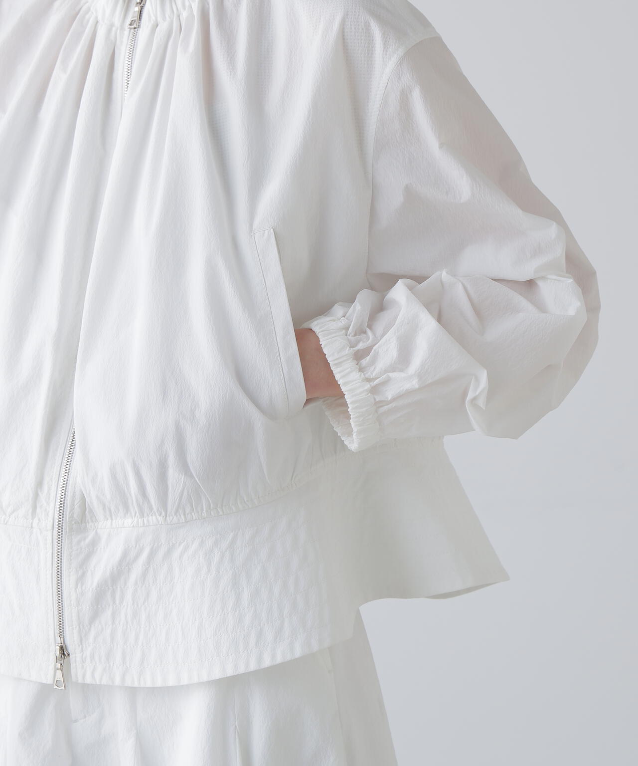 ペーパーライクナイロンジャケット | ADORE（アドーア） ｜【公式