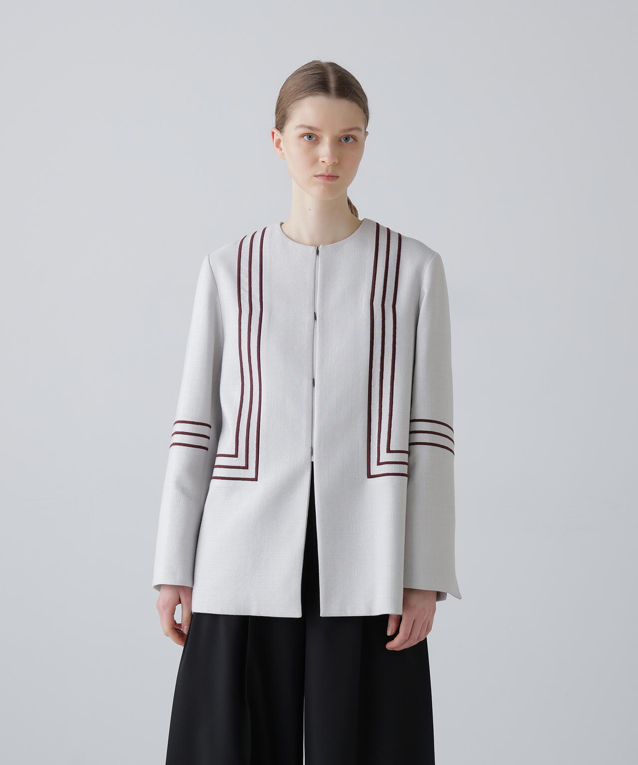 ボールドラインエンブロイダリージャケット | ADORE（アドーア