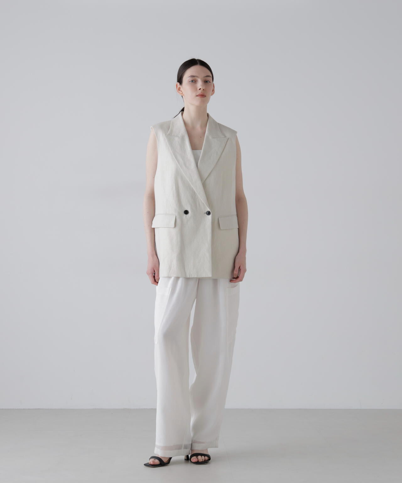 176cm B:80 W:60 H:88 着用サイズ：38