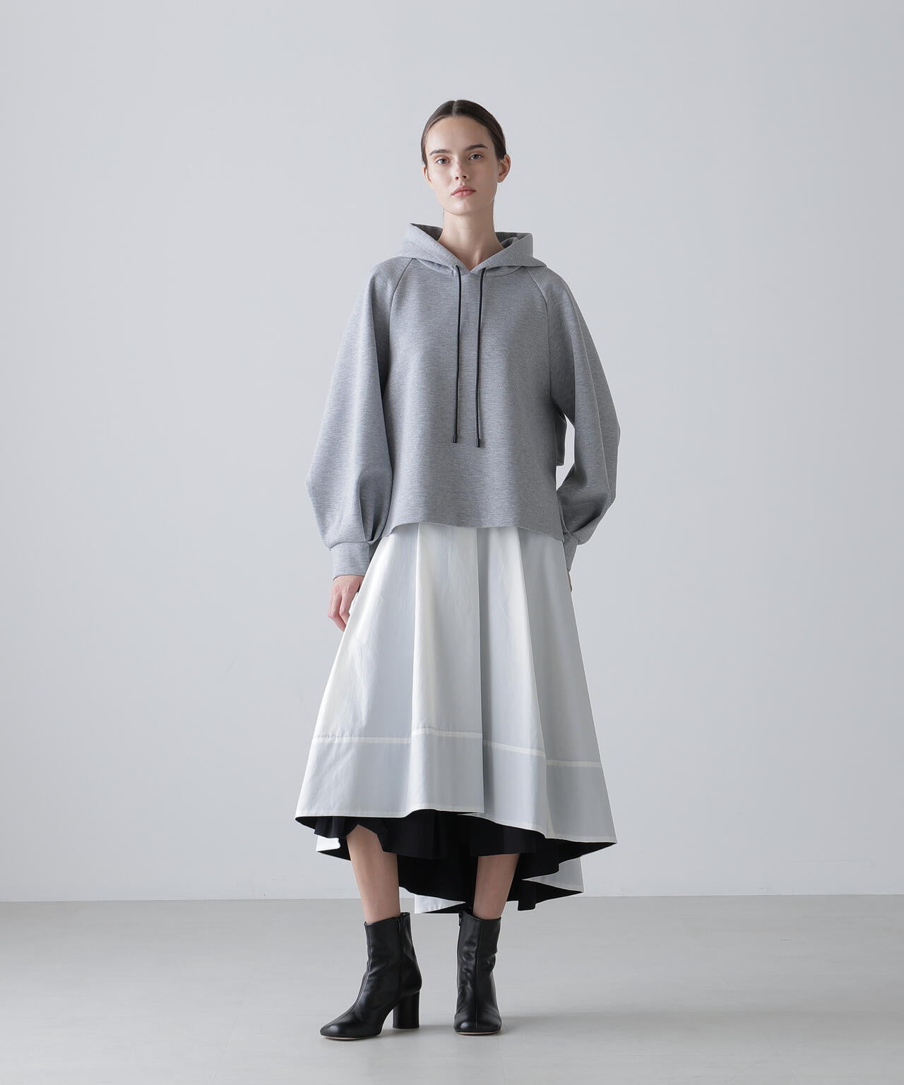 ドライタッチダンボールトップス | ADORE（アドーア） ｜【公式】通販