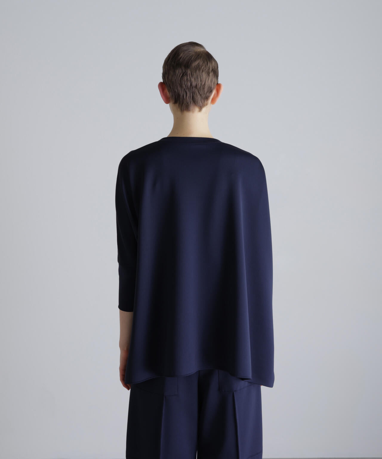 ADORE アドーア　鈍光沢ジャージー　メッシュレイヤード　半袖カットソー 38 ADORE(アドーア)｜【予約販売】メッシュインナー/ブルー の通販