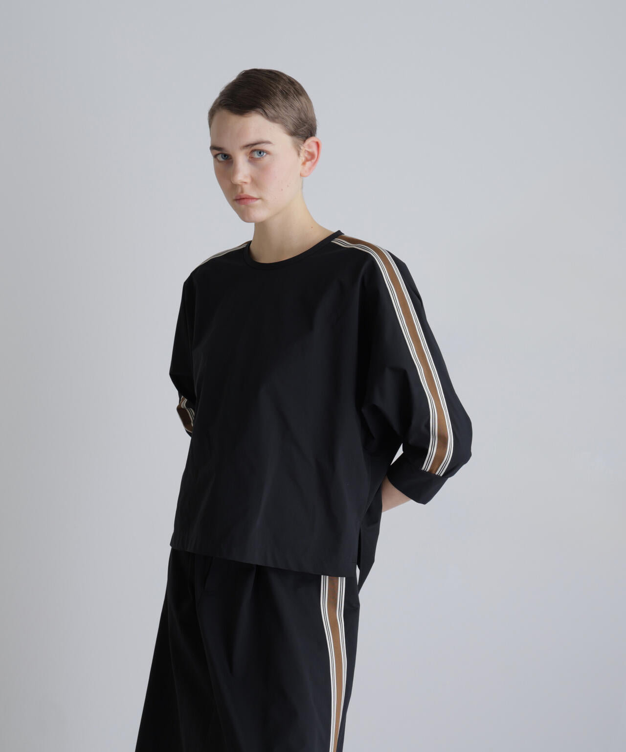 ハイゲージストレッチトップス