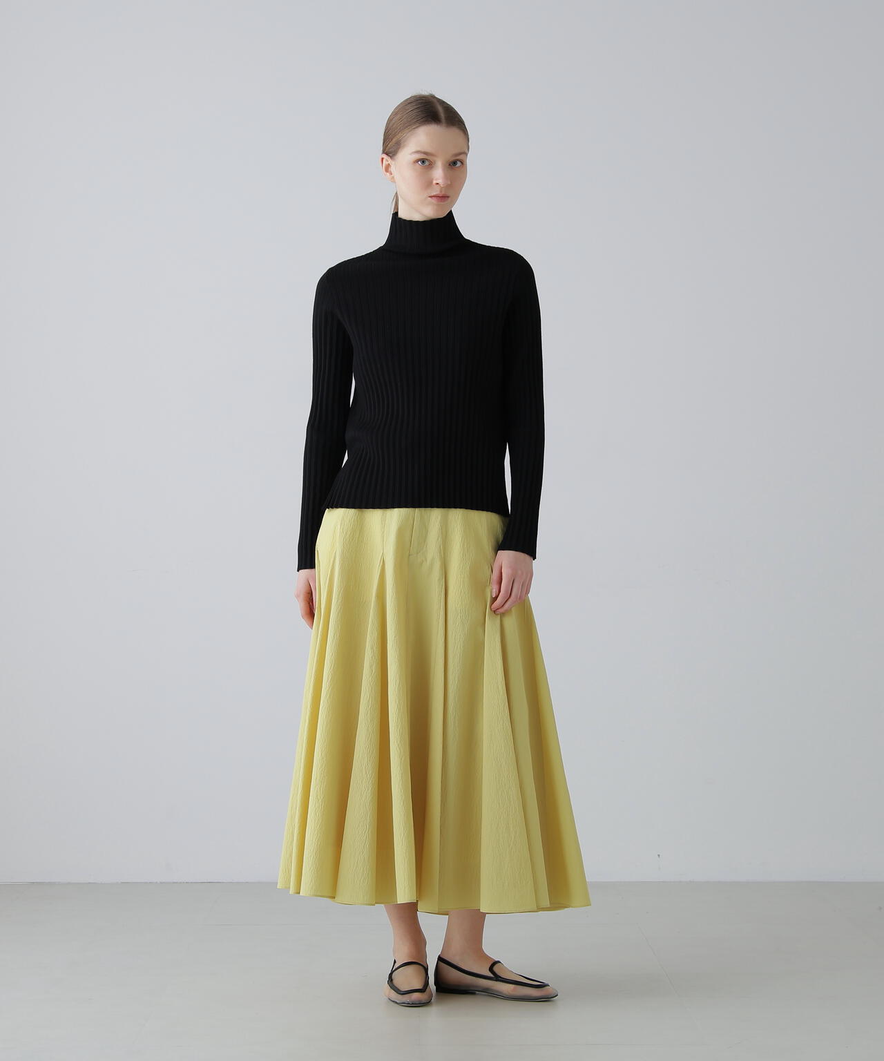 トタンプリーツニット