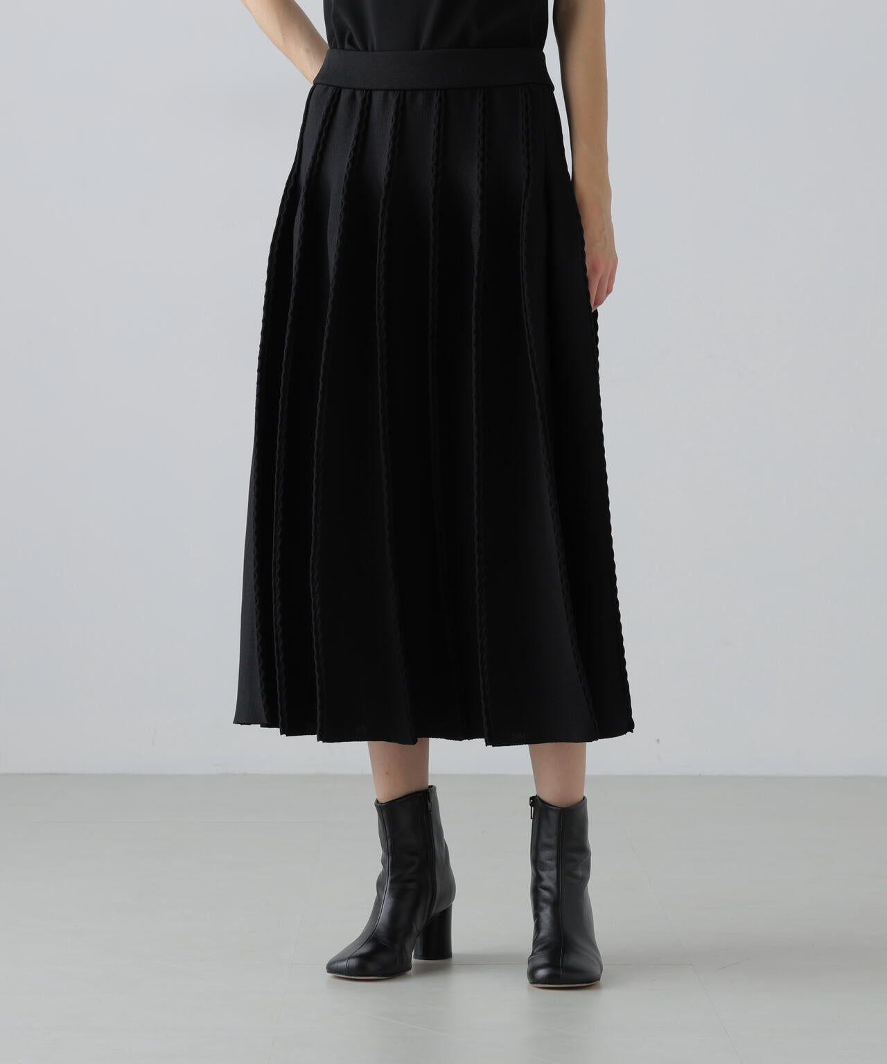 アルチザンニットスカート