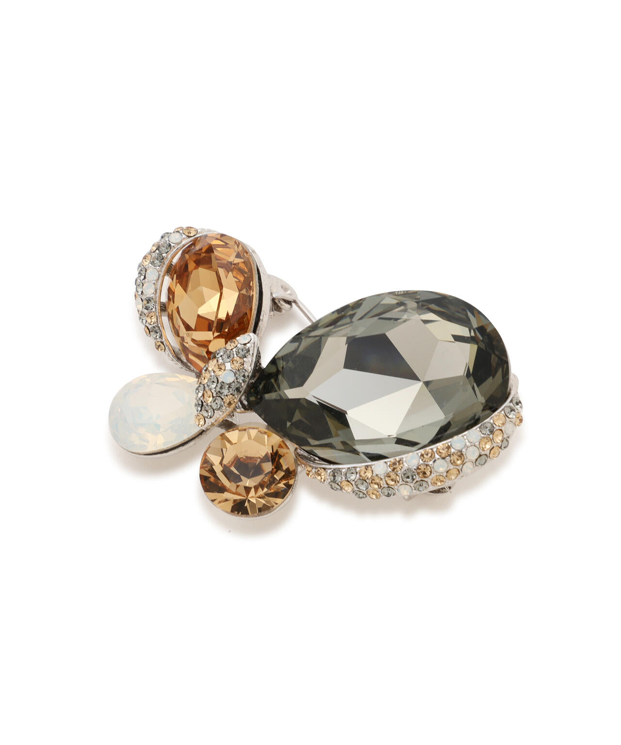 デコラティブブローチ