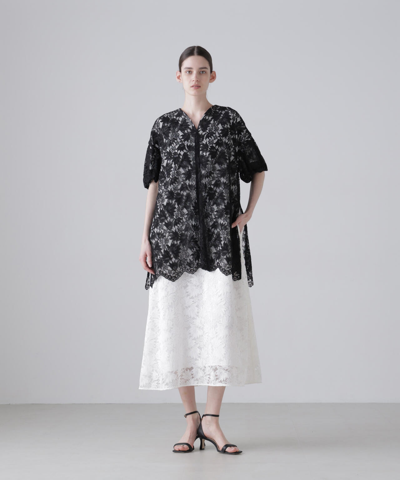 BLACK LABEL>ラスターコードレースワンピース | ADORE(アドーア BLACK LABEL>ラスターコードレースワンピース | ADORE(アドーア