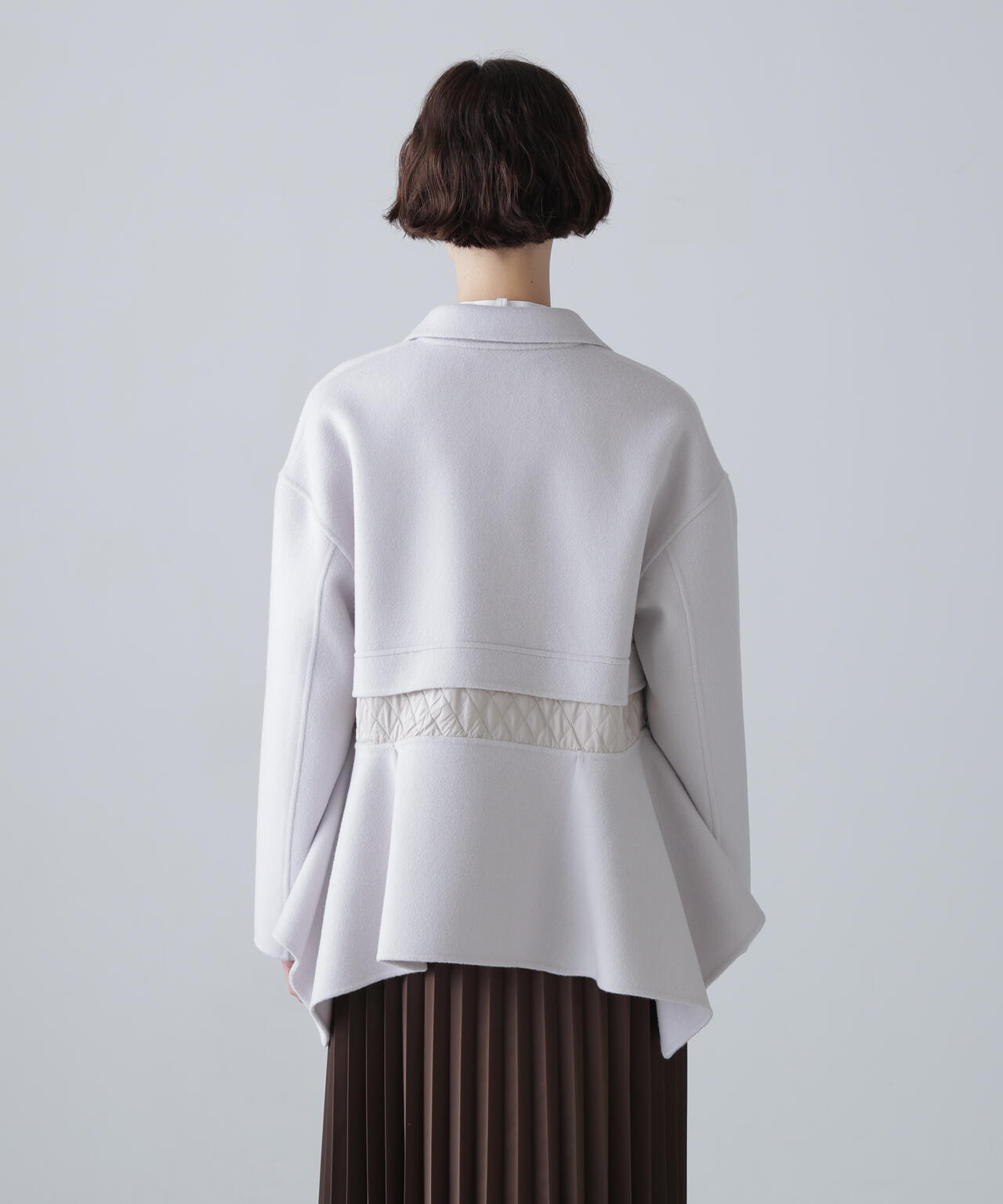 ADORE✨アドーア 定価6.6万 バランサーキュラージャケット フリル ソリッドウールリバージャケット | ADORE（アドーア） ｜【公式】通販