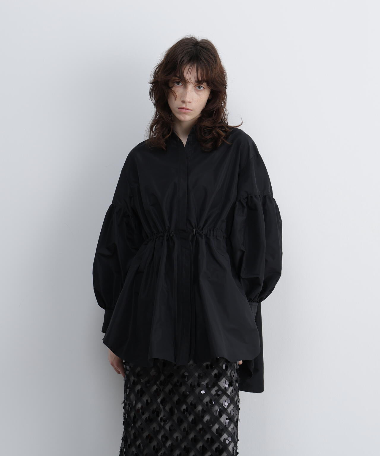 UNiPH＞スパークルタフタブラウス | ADORE（アドーア） ｜【公式】通販