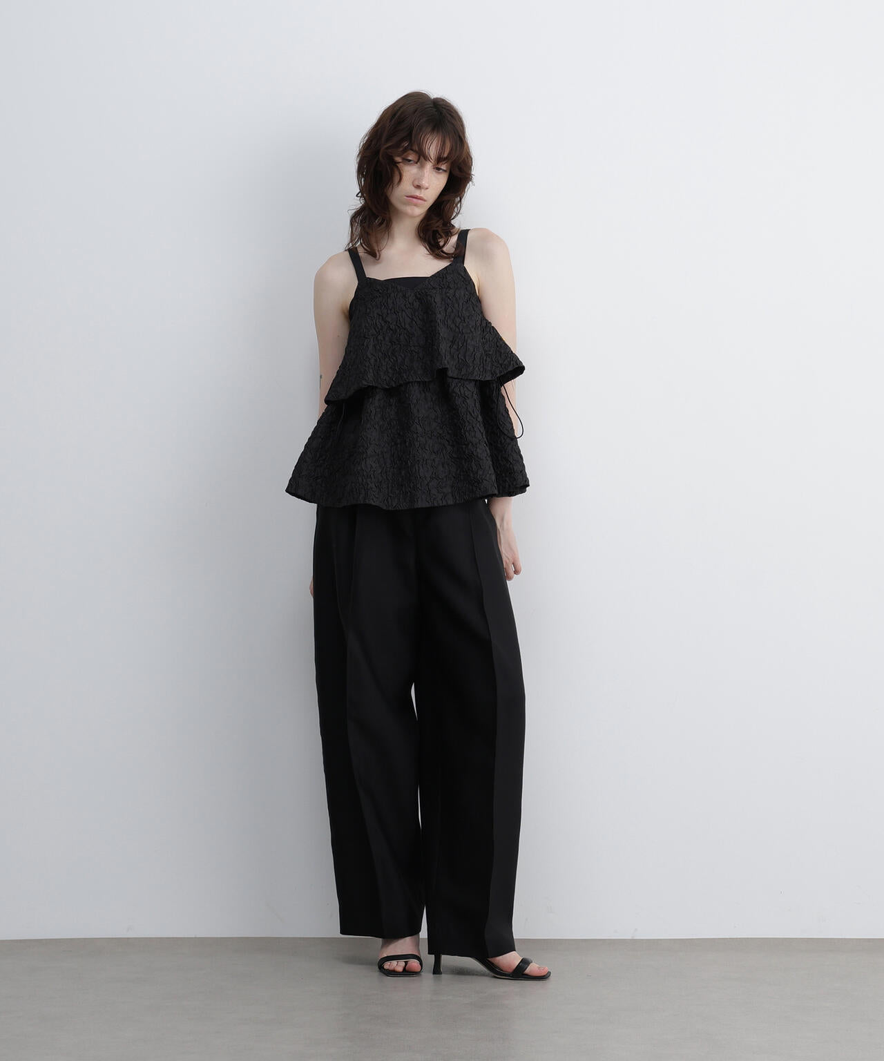 ＜UNiPH＞ブライトフローティングジャガードブラウス