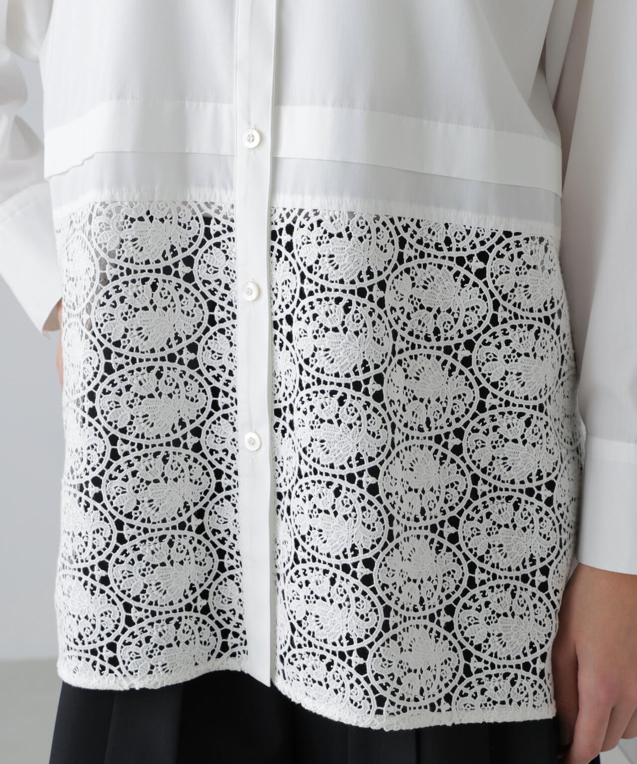 レーシーヘムブラウス | ADORE（アドーア） ｜【公式】通販mix.tokyo