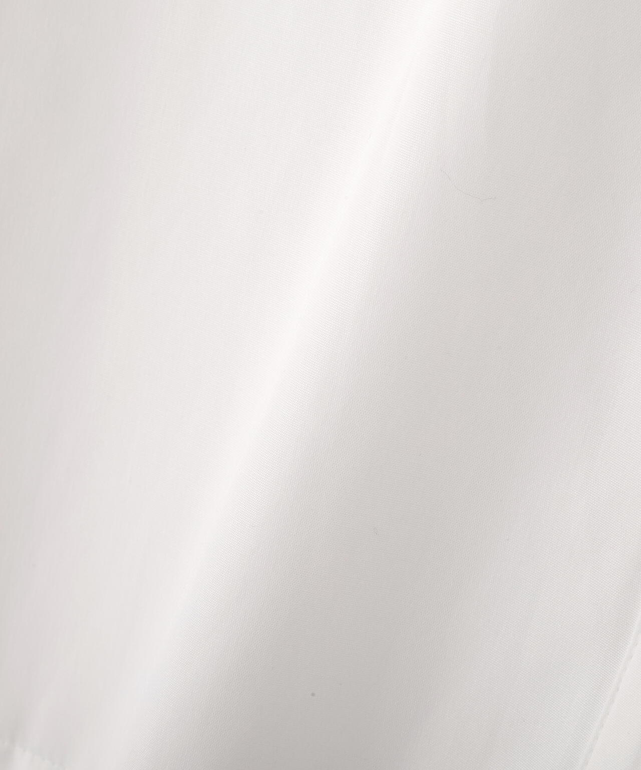 レーシーヘムブラウス