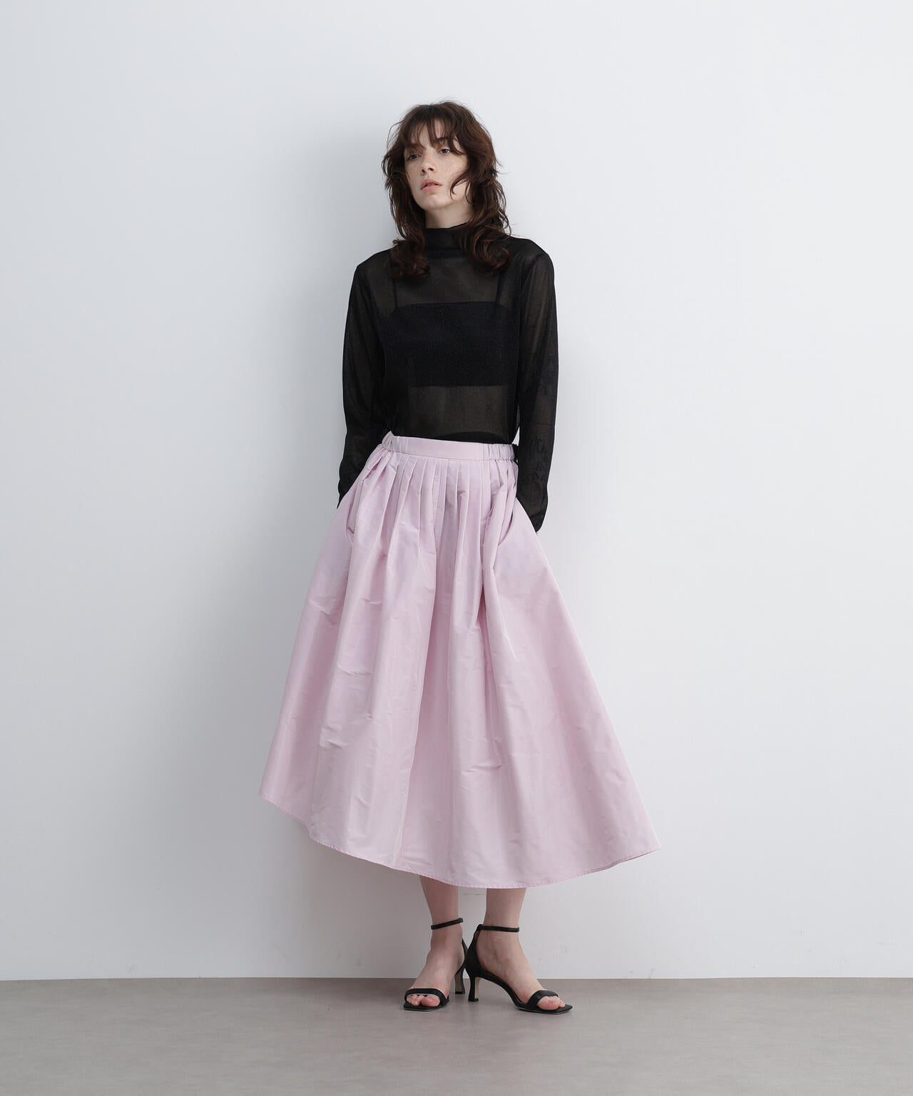 UNiPH＞スパークルタフタスカート | ADORE（アドーア） ｜【公式】通販