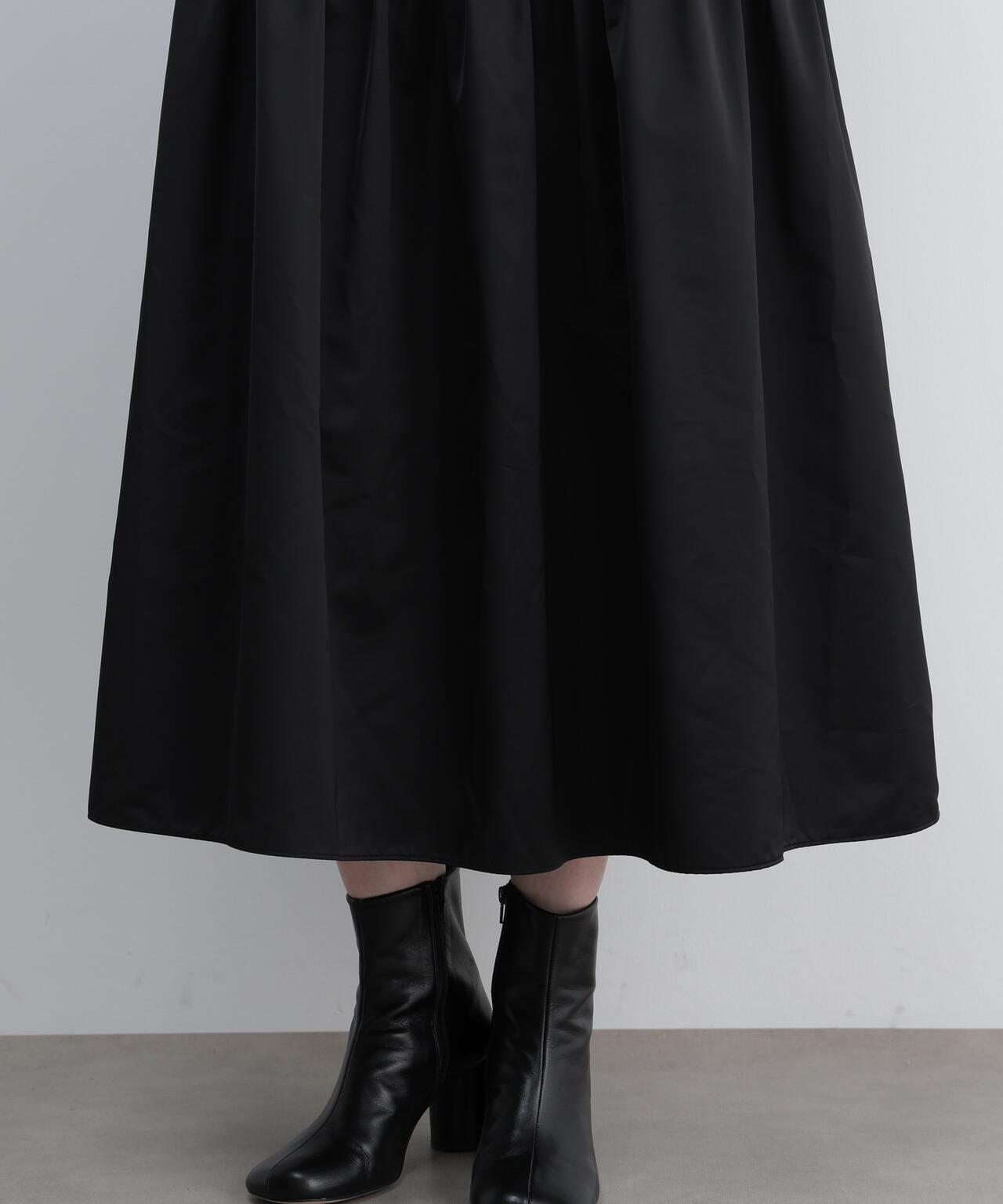 UNiPH＞メモリーグログランジャンスカ | ADORE（アドーア） ｜【公式