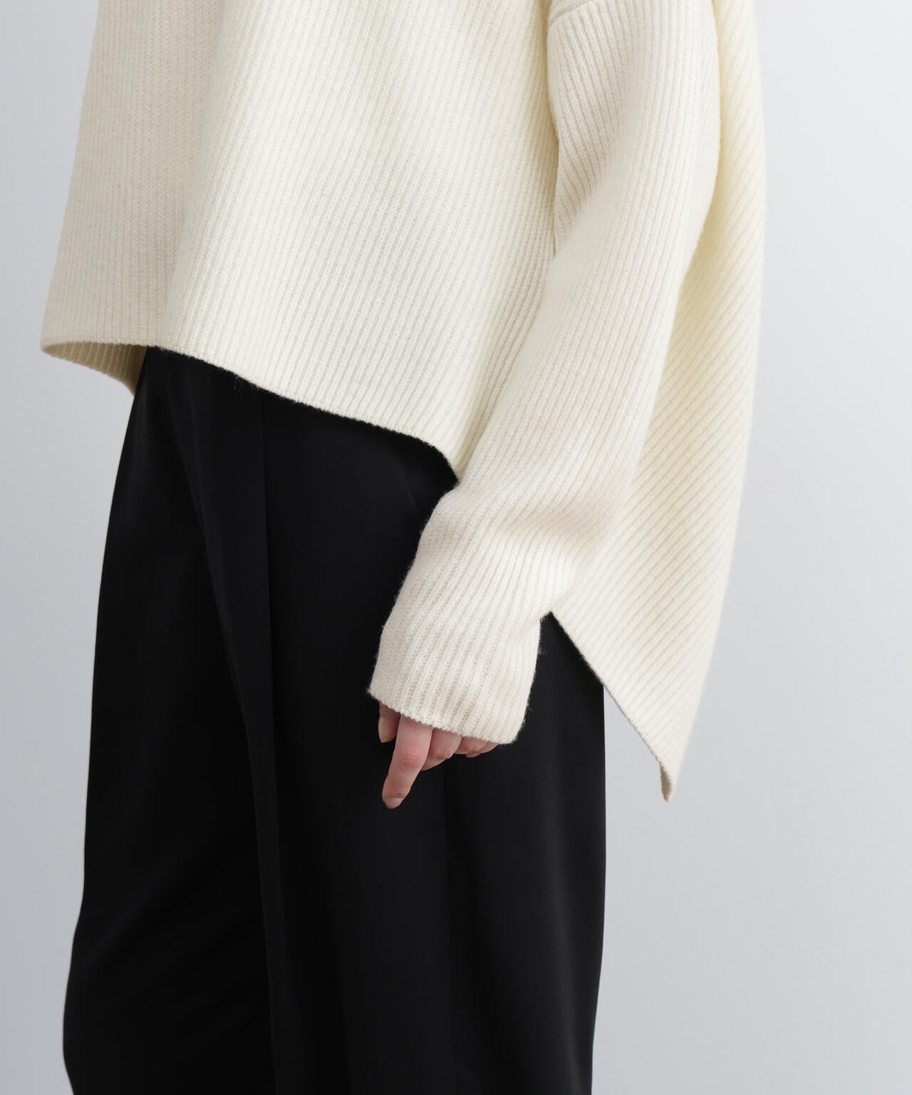 ＜UNiPH＞レイヤードニット