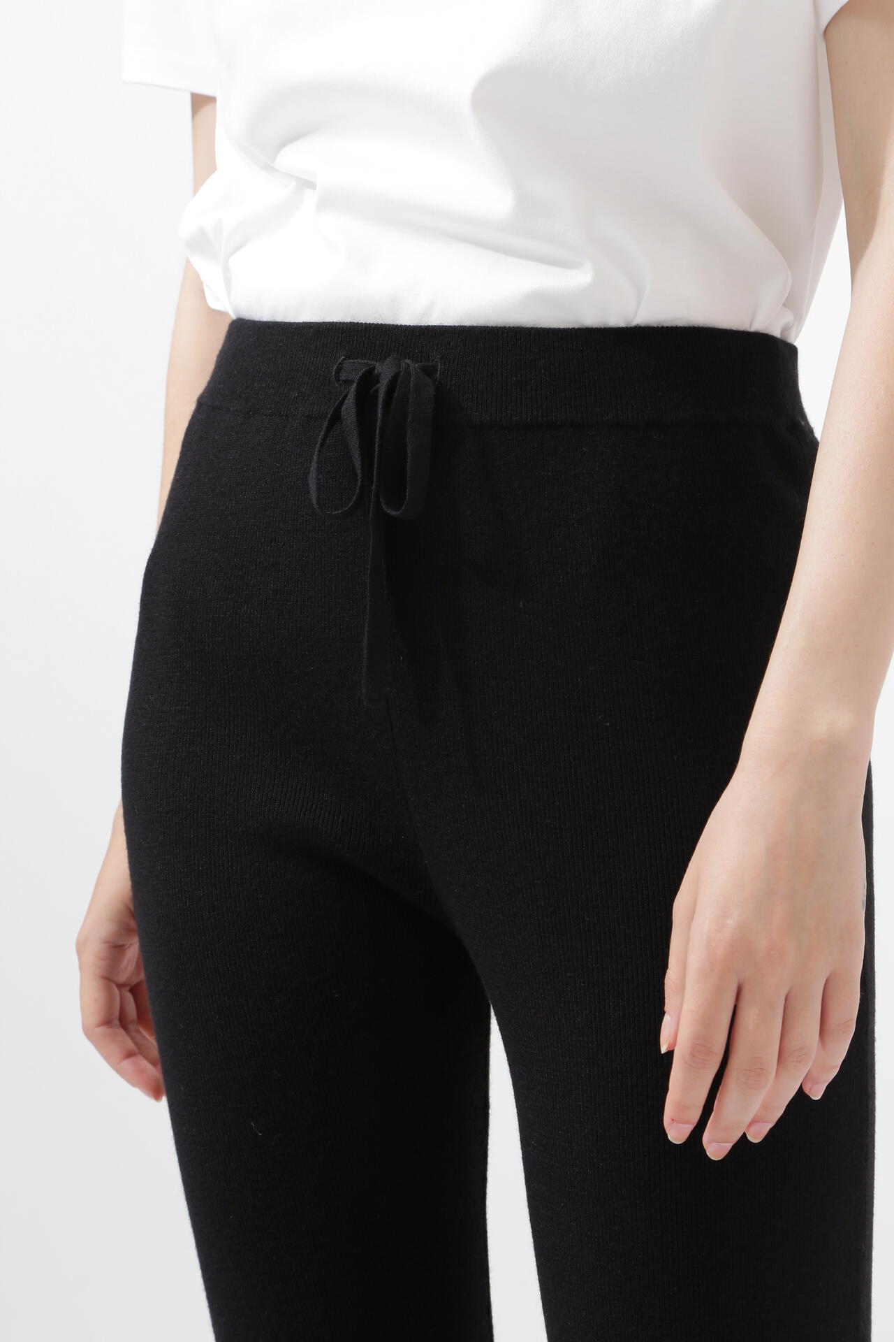 《LE PHIL》Ｗａｓｈａｂｌｅニットパンツ