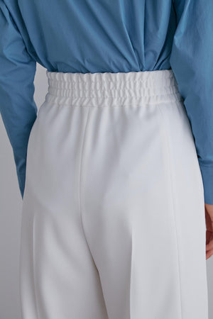 bdc06c54-f41b-5c1a-b7c4-ef23ccb1fbbc_Image