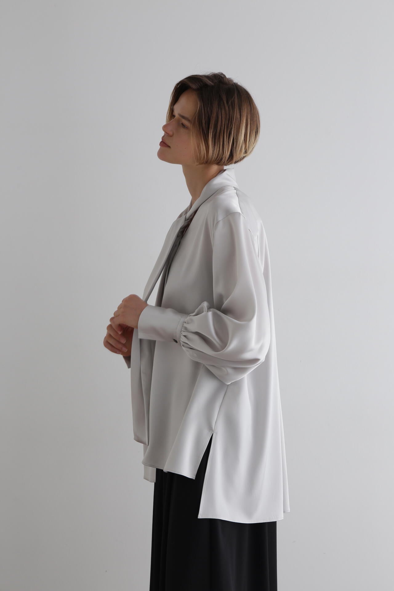 クラシックサテンブラウス | LE PHIL（ル フィル） ｜【公式】通販mix