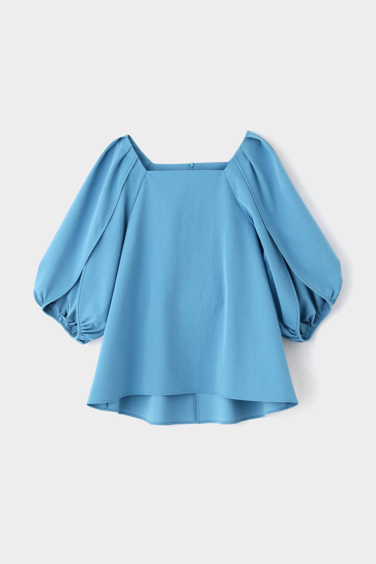 ドライストレッチペタルスリーブブラウス | LE PHIL（ル フィル