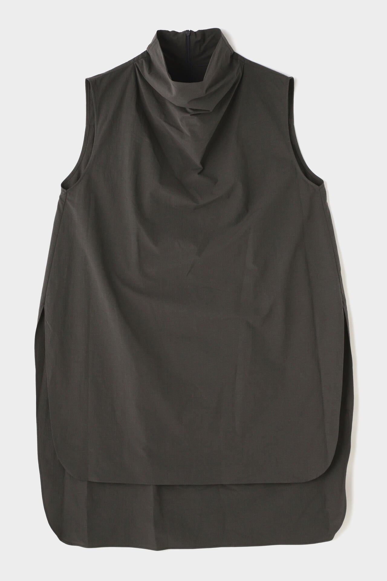 クリスピーブロードノースリーブブラウス | LE PHIL（ル フィル