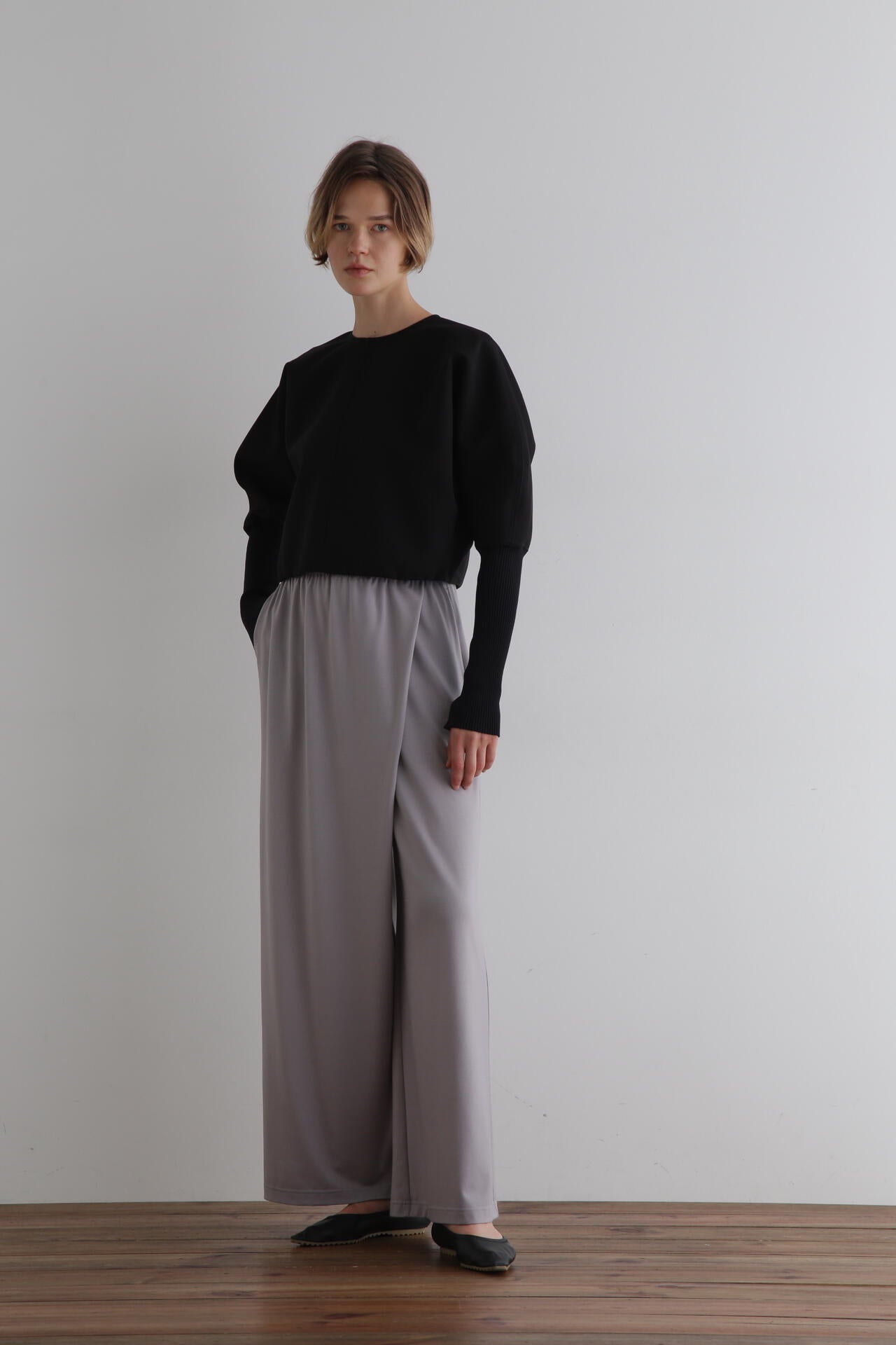 美品 LE PHIL ドライタッチボンディングリブトップス ブラック ドライタッチボンディングリブトップス | LE PHIL（ル フィル