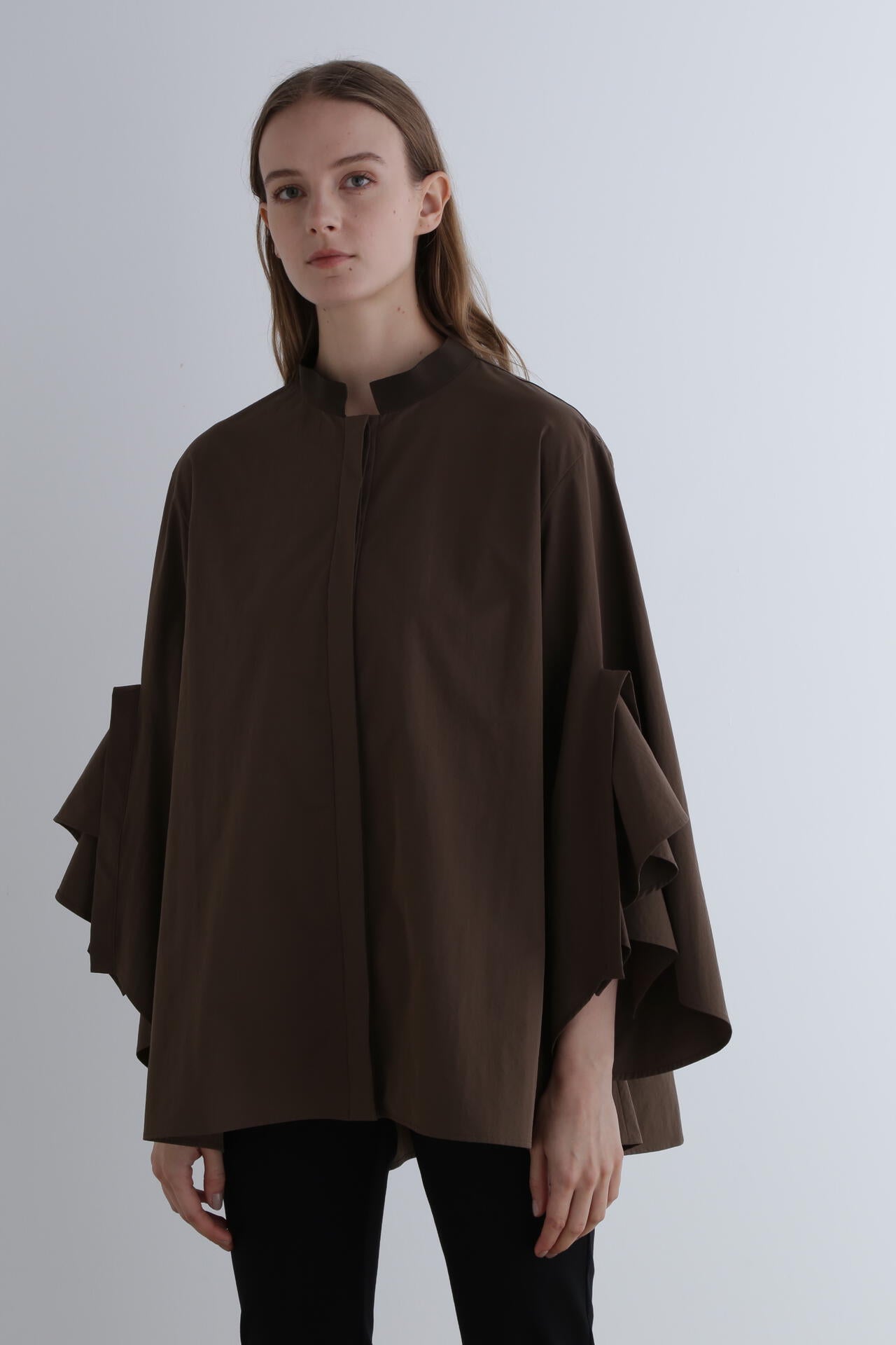 ラッフルスリーブブロードブラウス | LE PHIL（ル フィル） ｜【公式