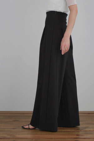 92441b37-2dd1-5767-82f2-8a696659a261_Image