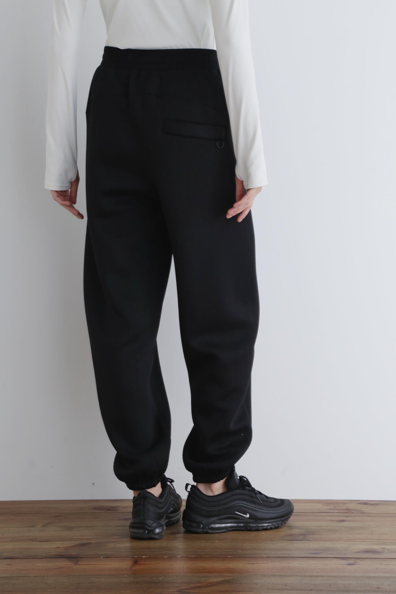 パンツ LE PHIL SPORTS LE PHIL SPORTS》バック裏毛パンツ | LE PHIL（ル フィル） ｜【公式