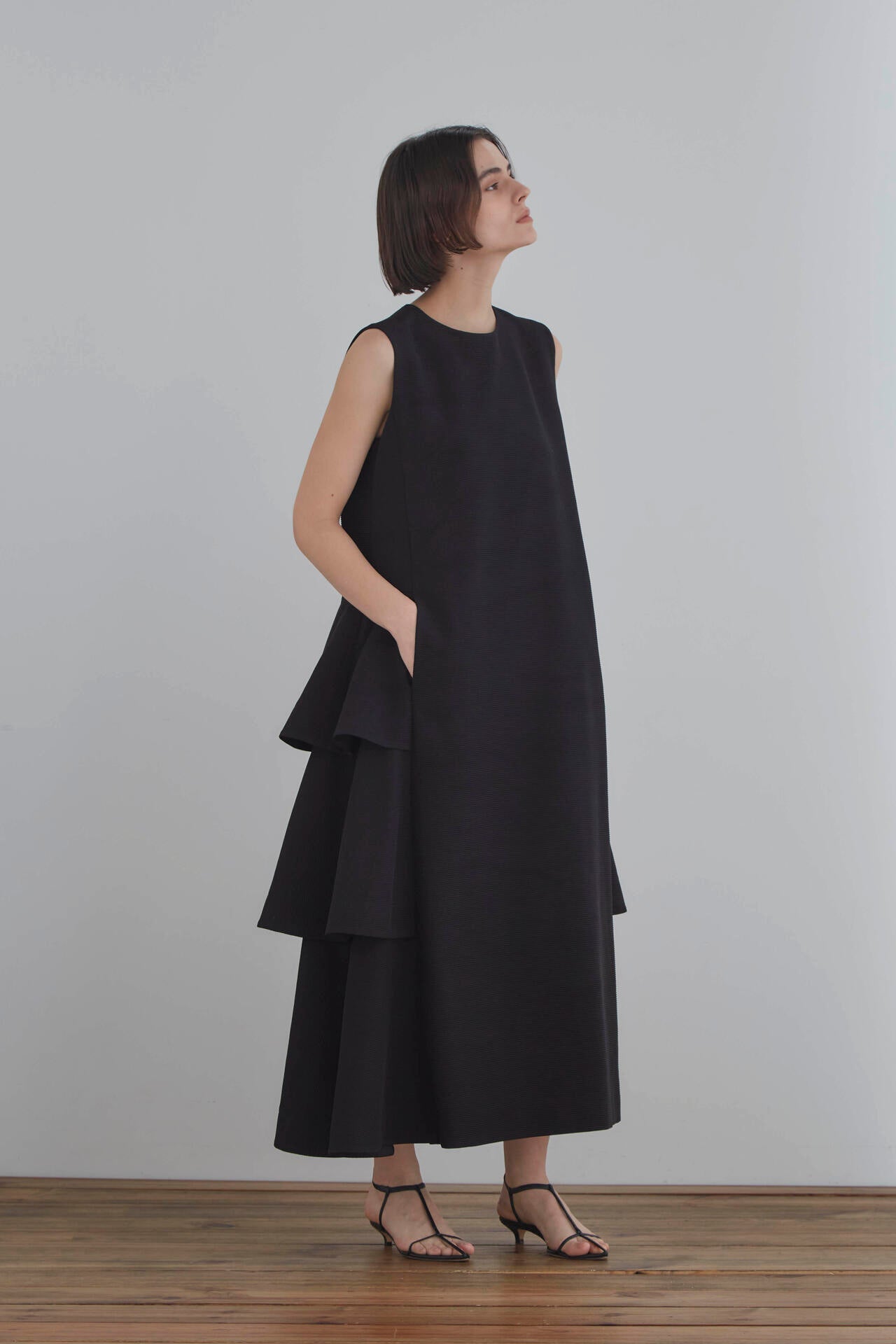 ワッフルプリーツティアードワンピース | LE PHIL（ル フィル