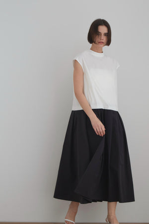 e469905b-4aff-538f-ac30-8cdc7c5e5d8e_Image