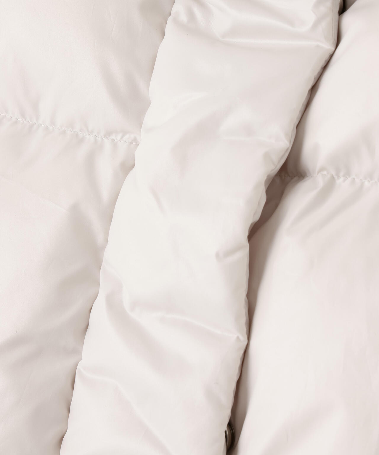 美品✨LE PHIEL リバーシブルボリュームダウンベスト　ベージュ LE PHIL(ル フィル)｜リバーシブルボリュームダウンベスト/ベージュ の